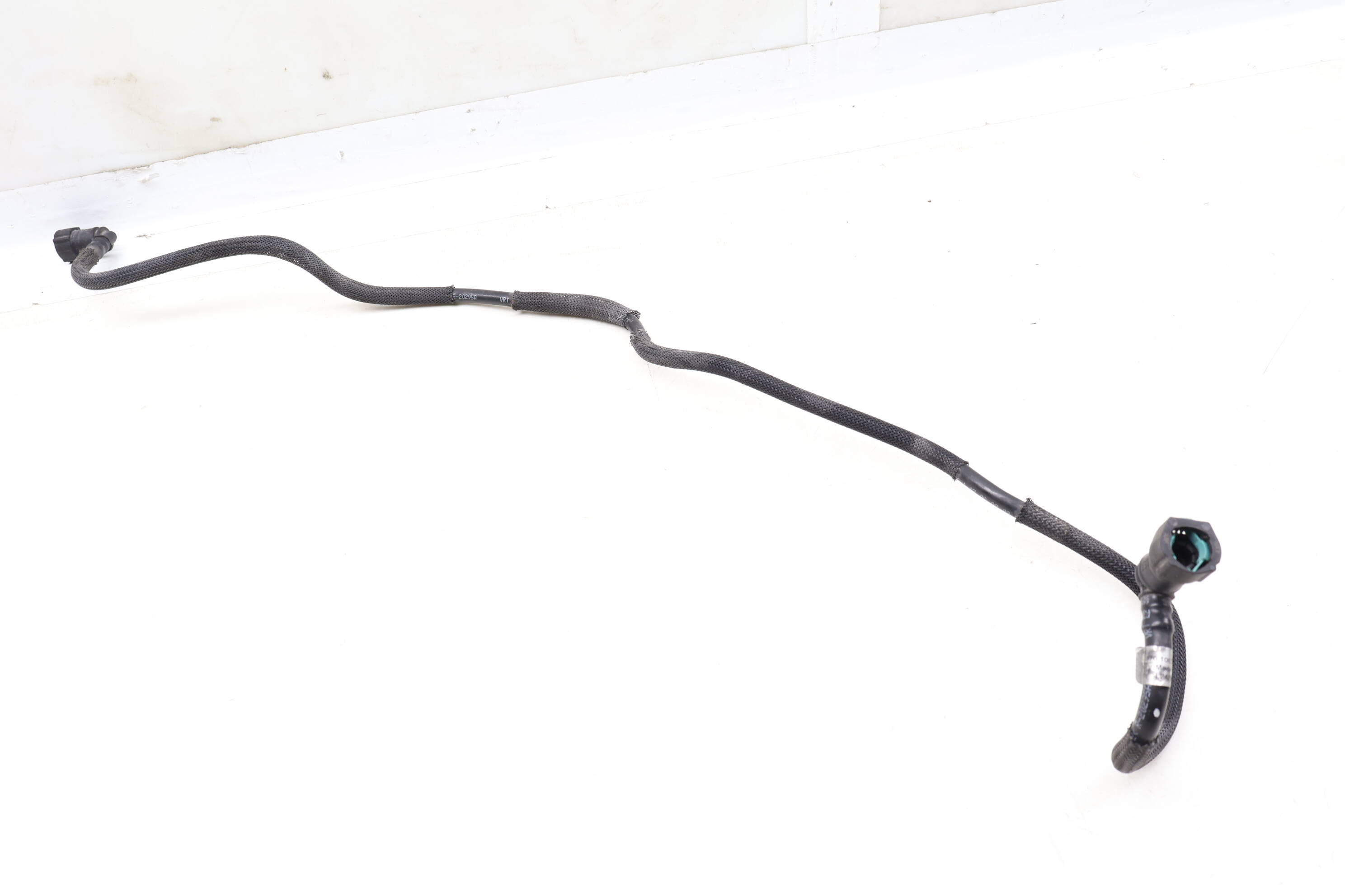 Coolant Breather Line / Hose 97010631001