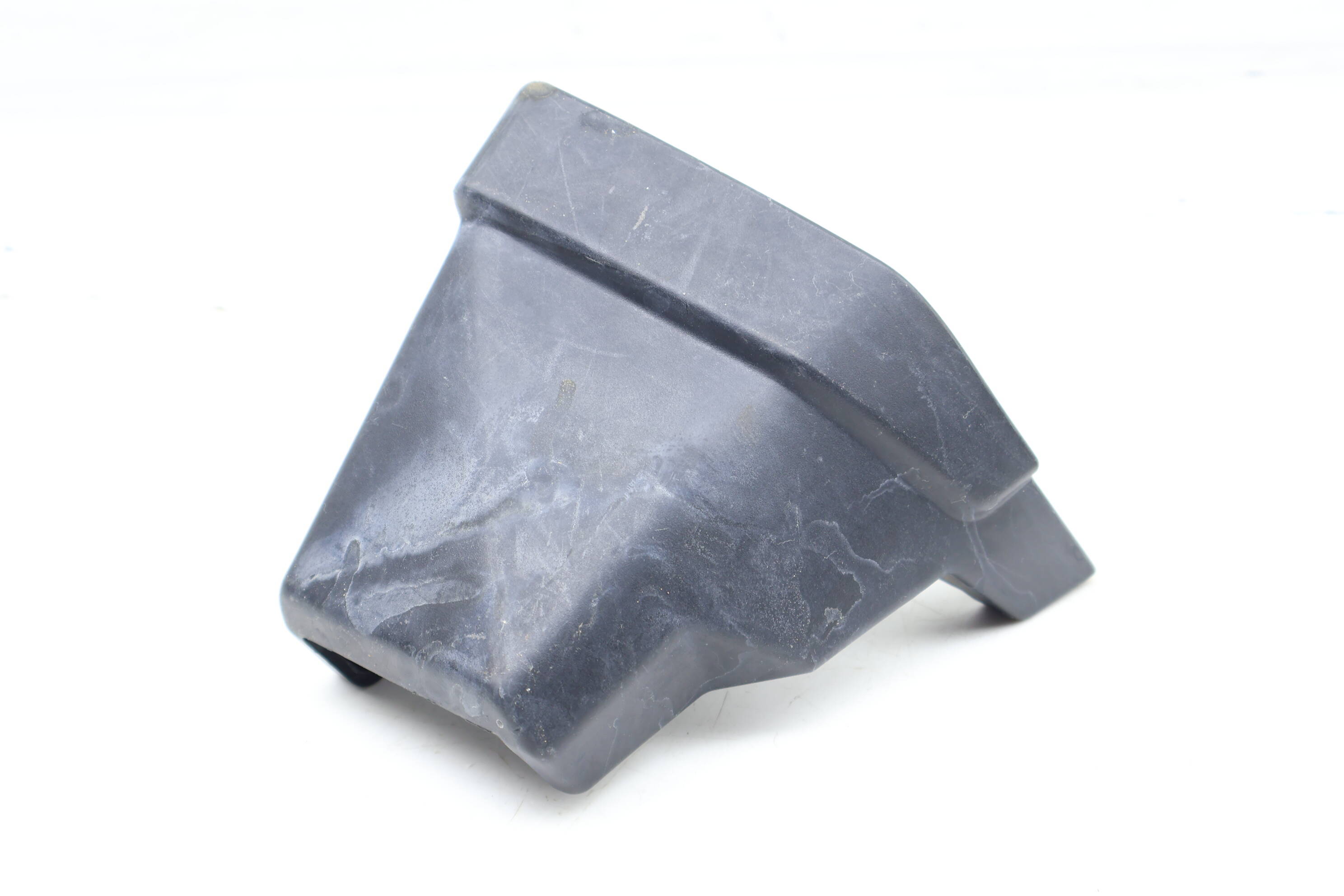 2Nd Row Outer Seat Rail Cover (Front) 4M0883688A