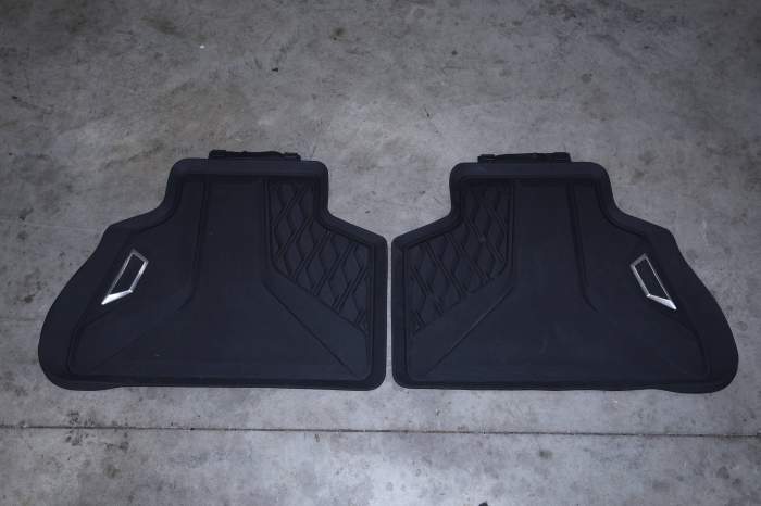 Rubber All-Weather Floor Mat Set 51472458440 main product photo