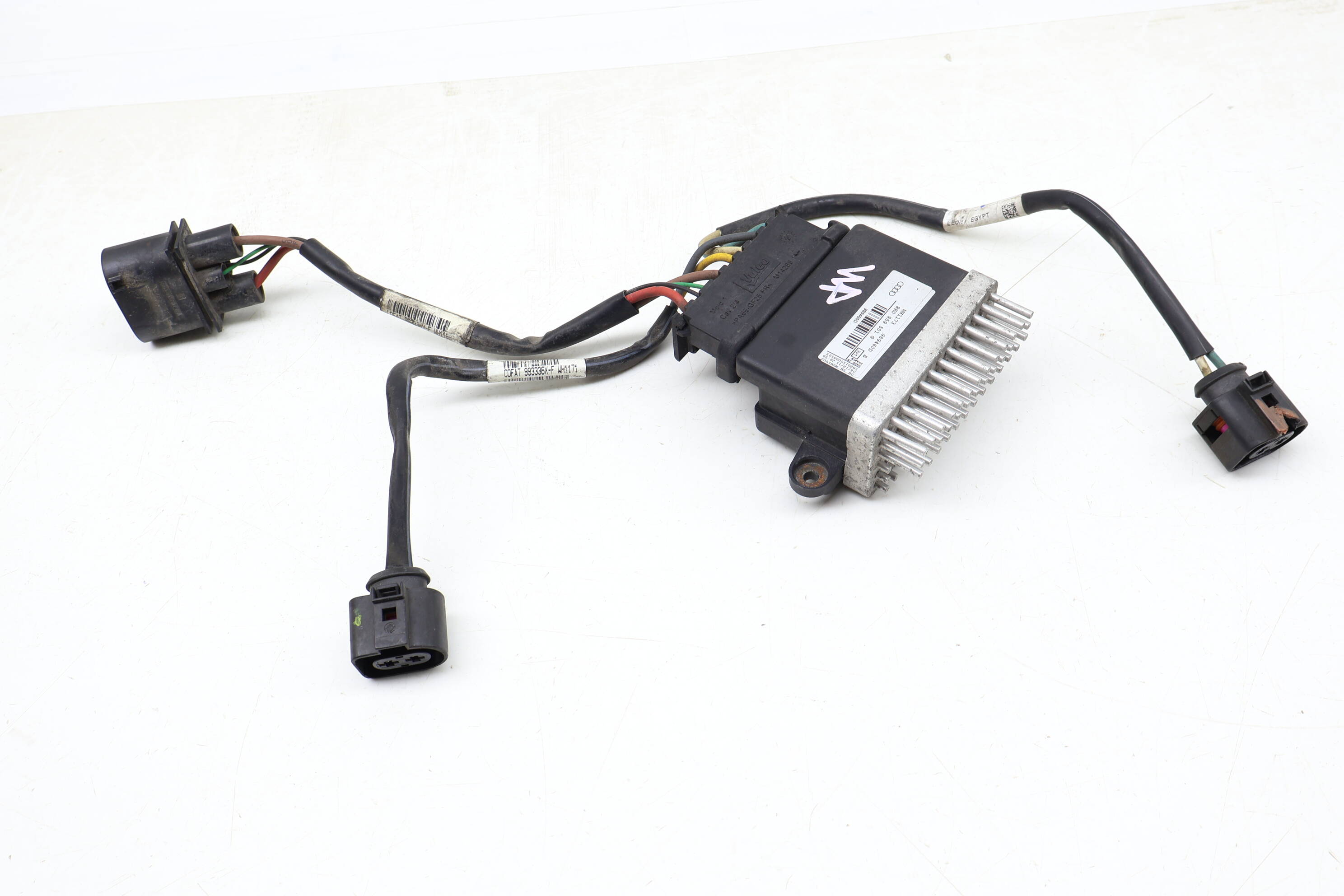 Radiator Cooling Fan Control Module 8K0959501G