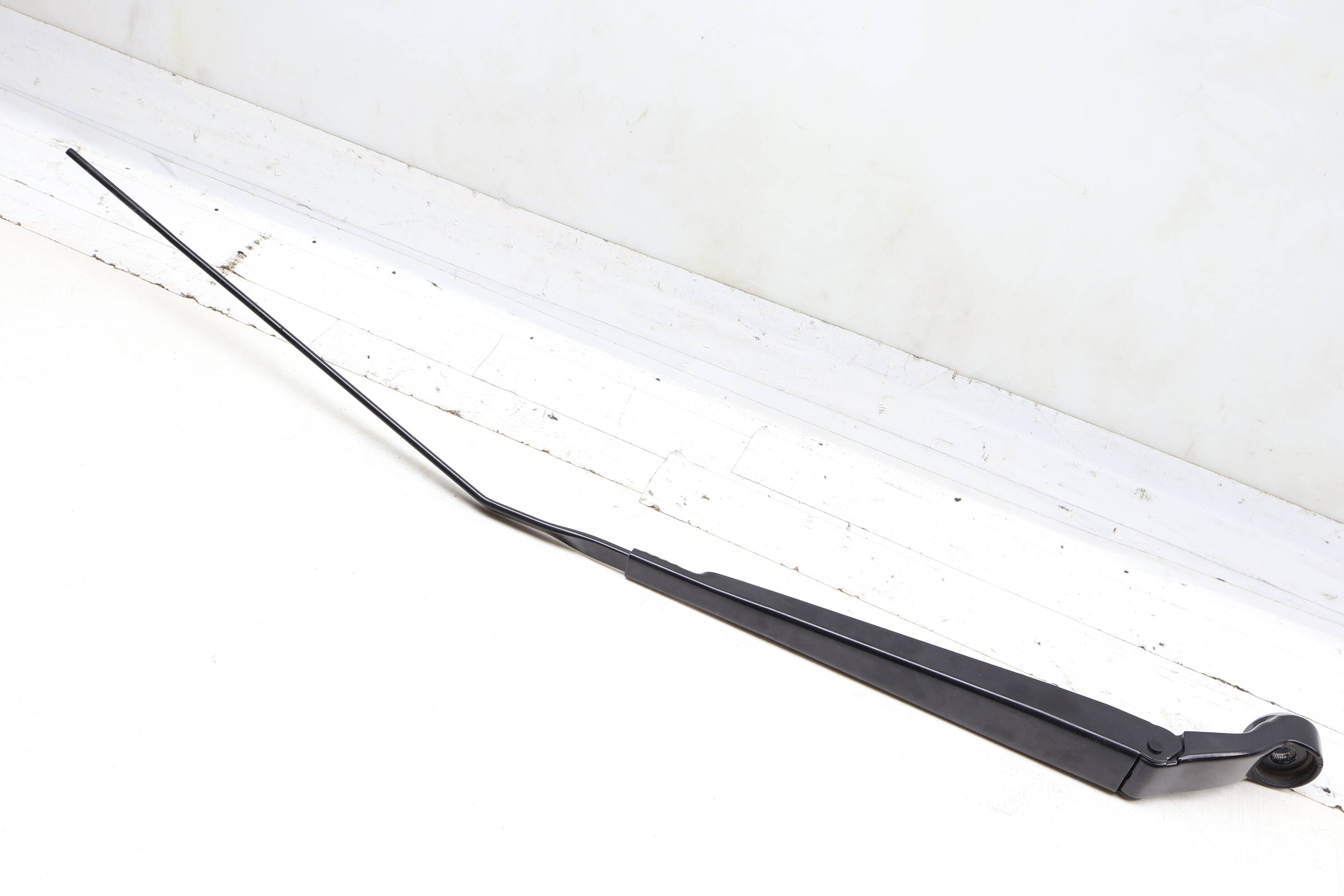 Windshield Wiper Arm 8Y1955408