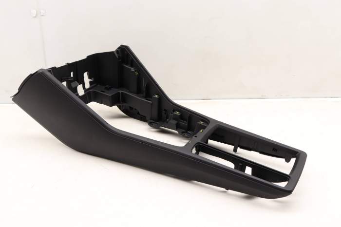 Center Console Trim / Frame 83B863242 main product photo