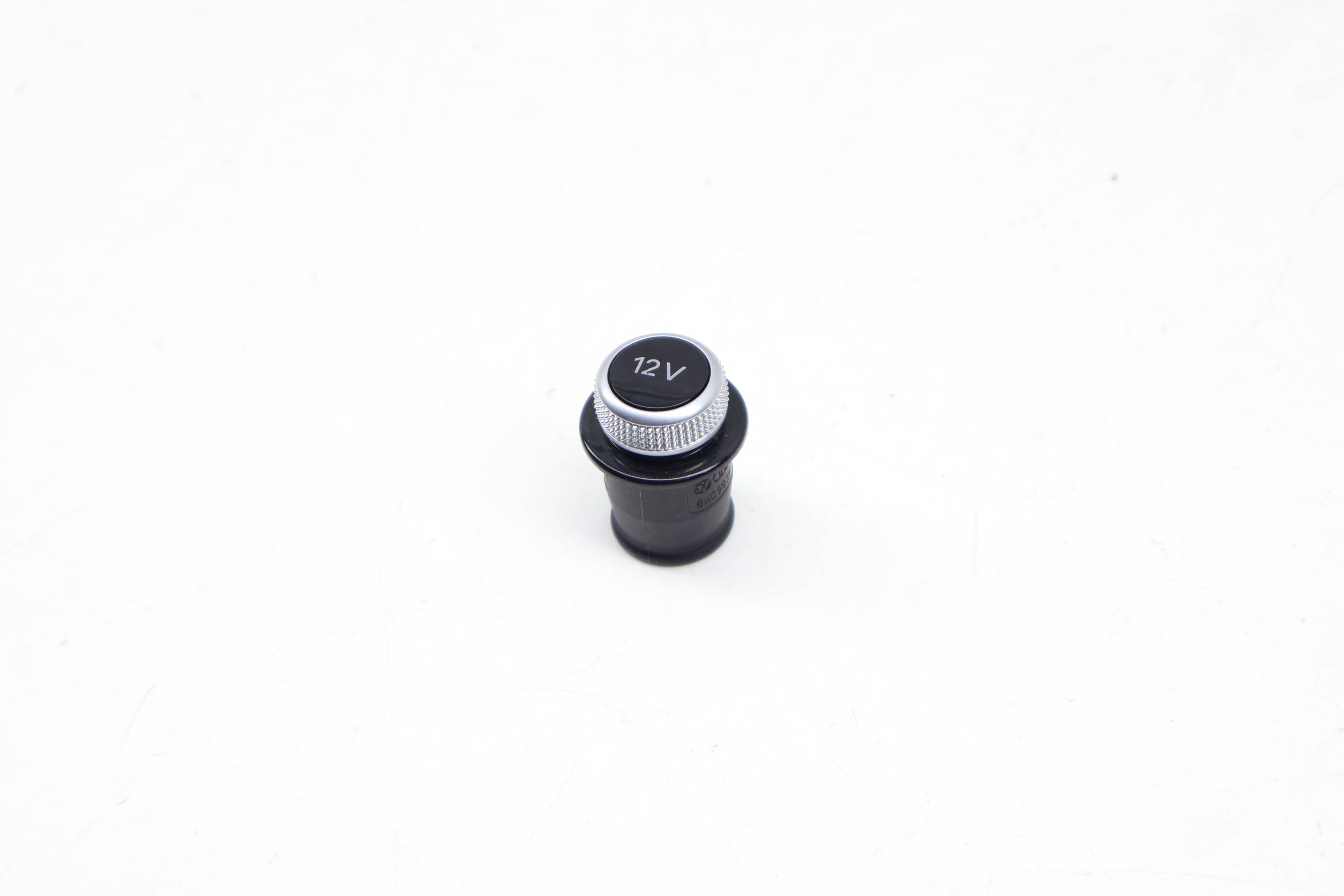Cigarette Lighter Outlet Cover / 12V Plug 8W0919311