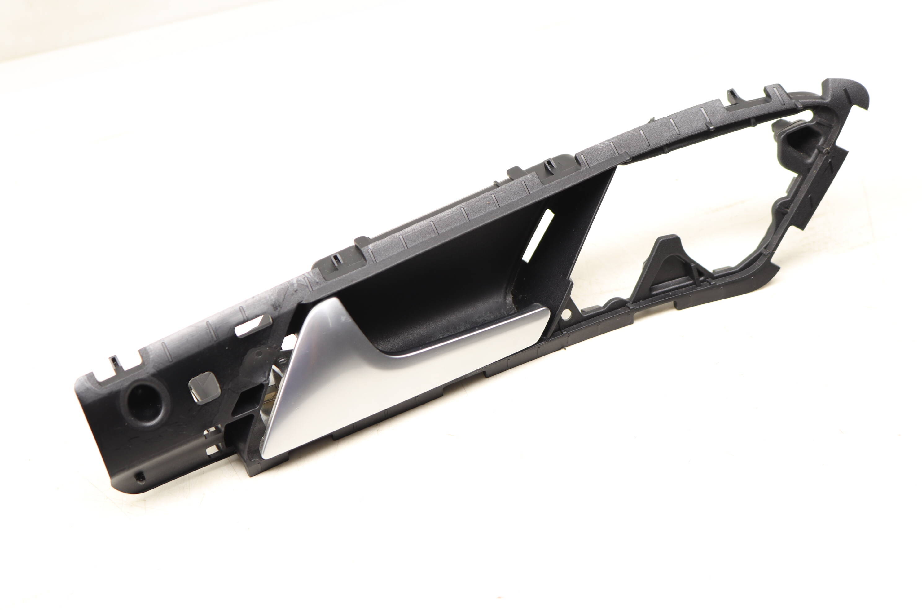 VW Front Left Interior Door Release / Handle 5G2837113