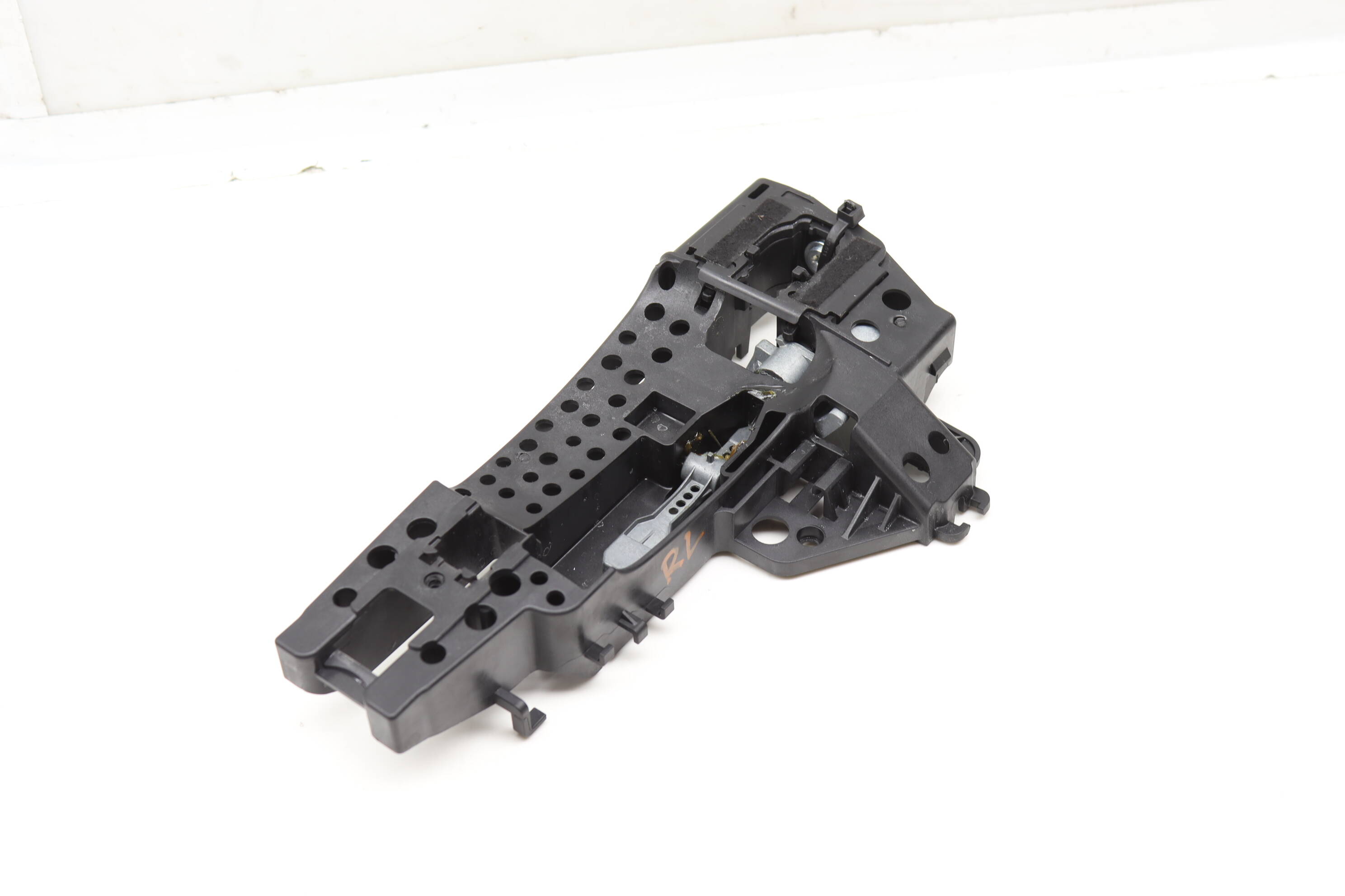 Exterior Door Handle Bracket 4M0837885A