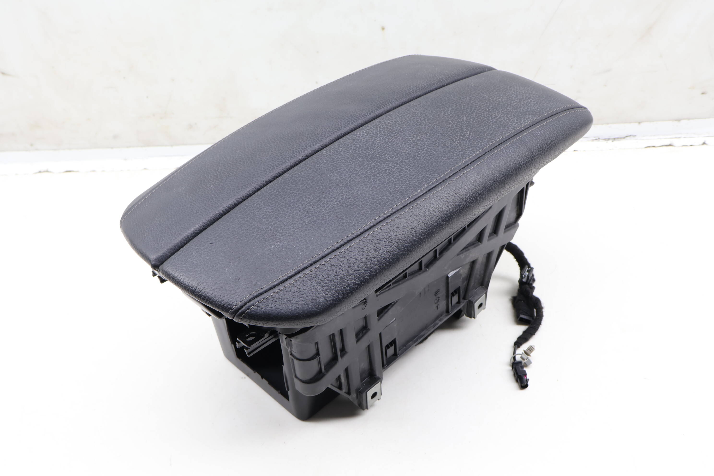 Console Armrest / Arm Rest 51166836493