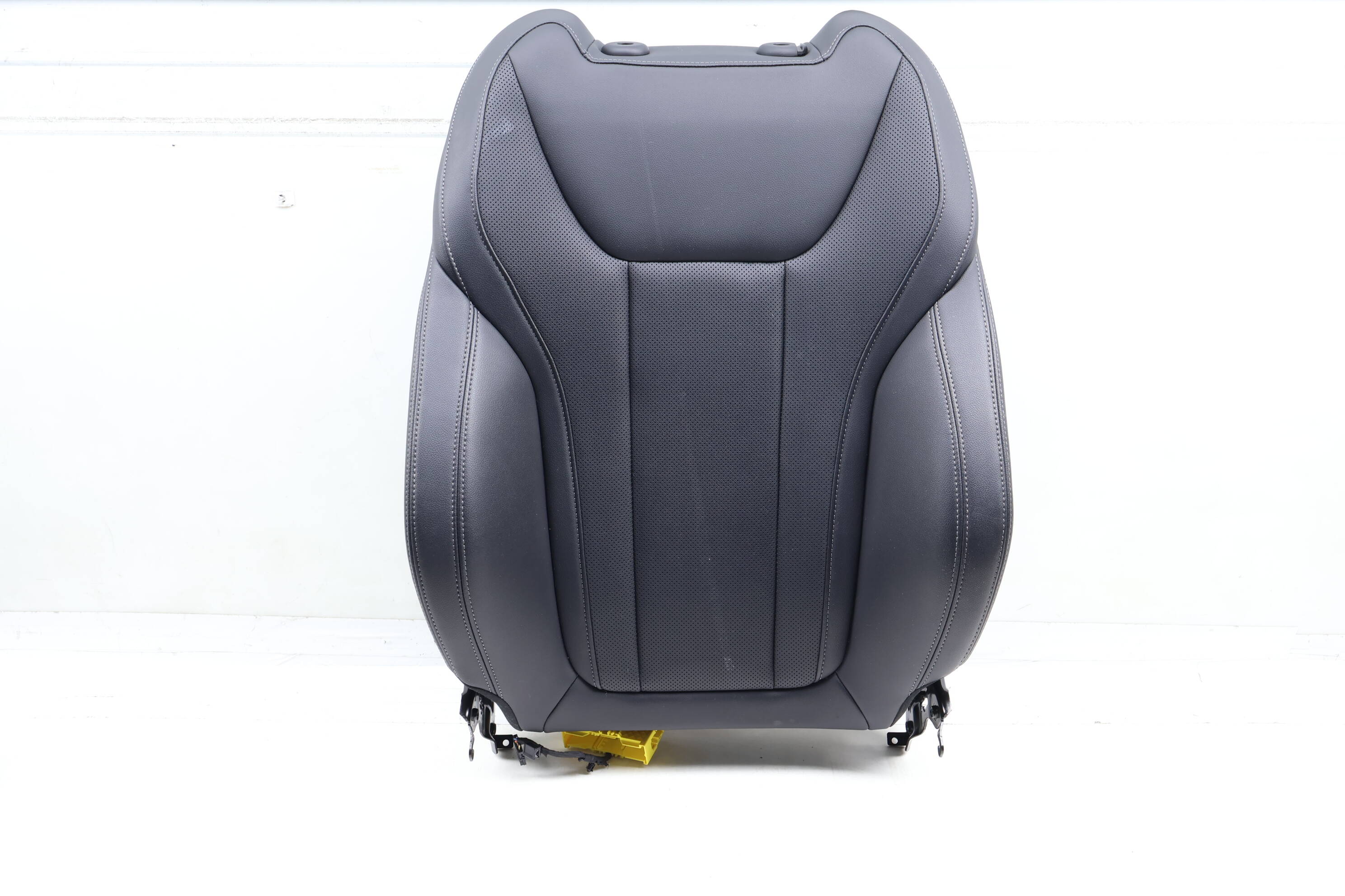 Upper Sport Seat Backrest Cushion Assembly 5A1AFB1