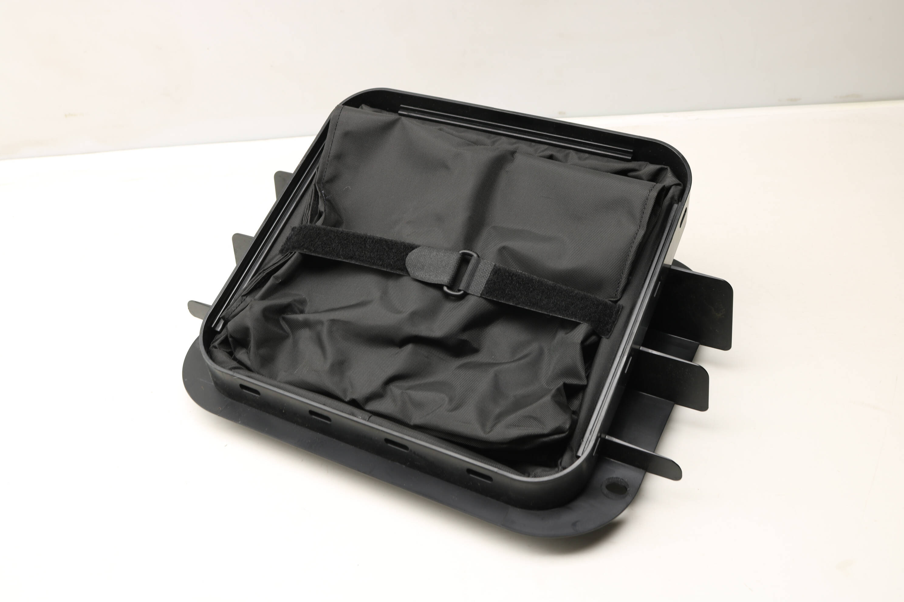 BMW Rear Seat Ski Bag 52207057873