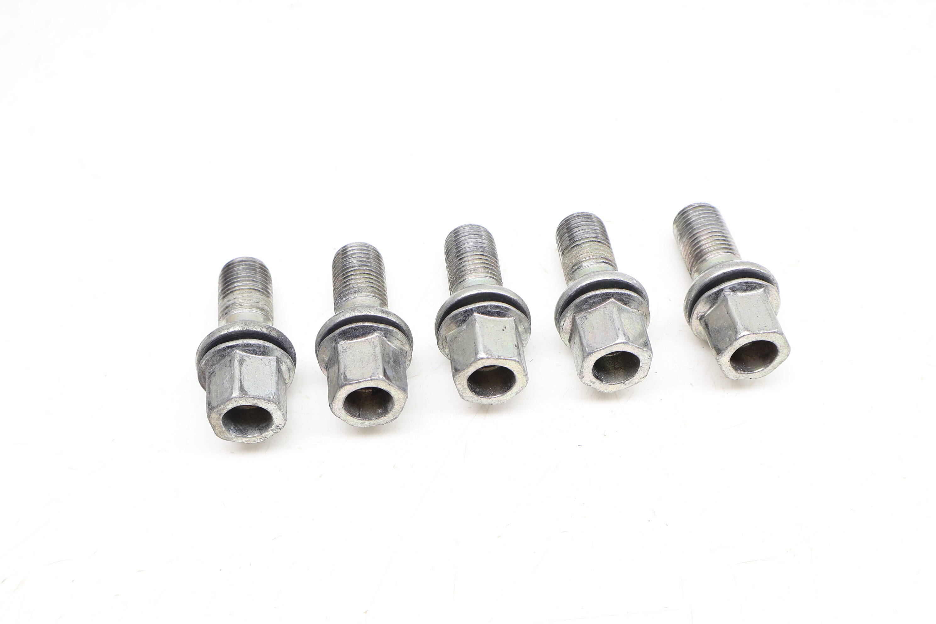 Wheel Lug Bolt / Nut Set (5) WHT002438