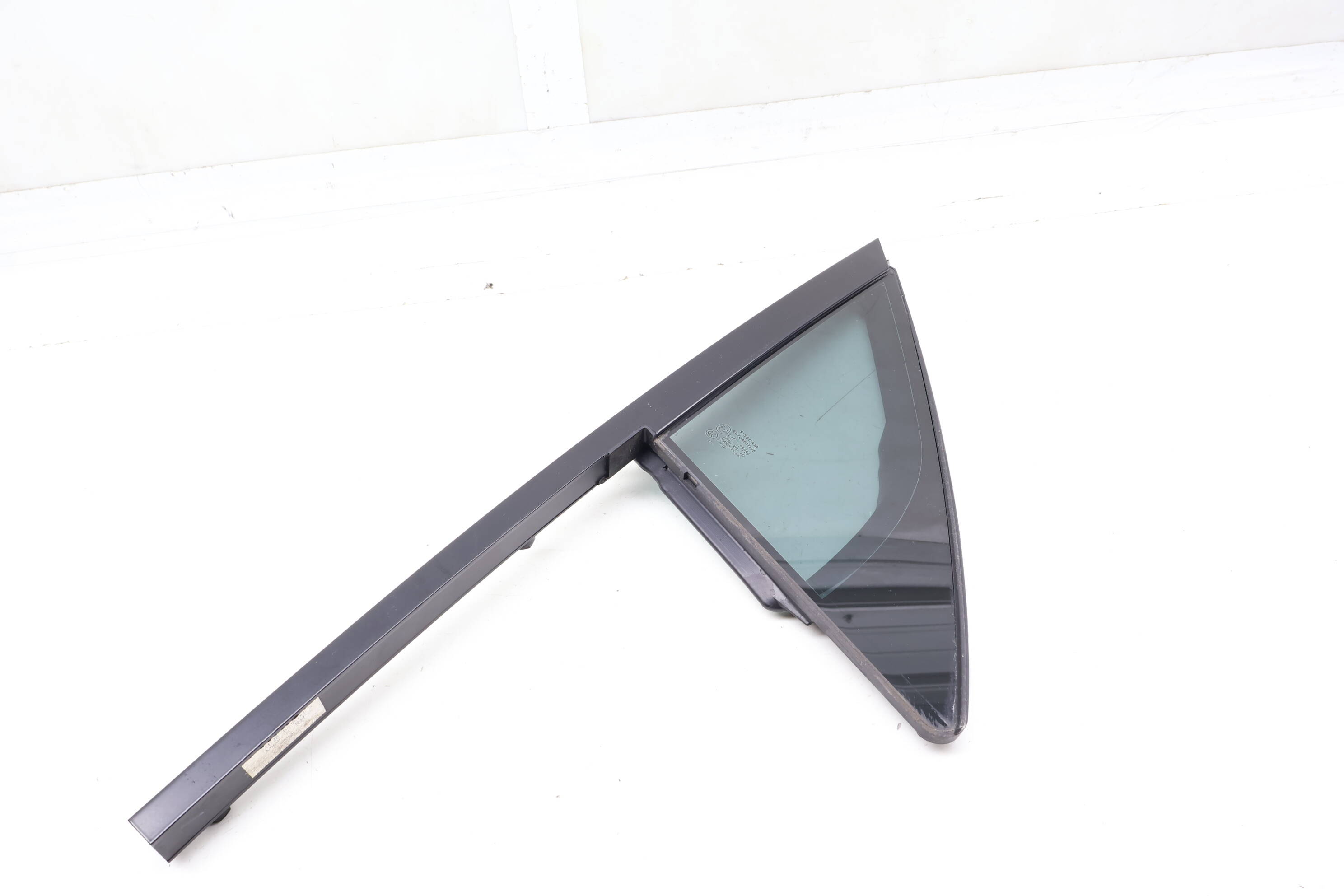 Door / Window Glass (Fixed) 9Y0845114H