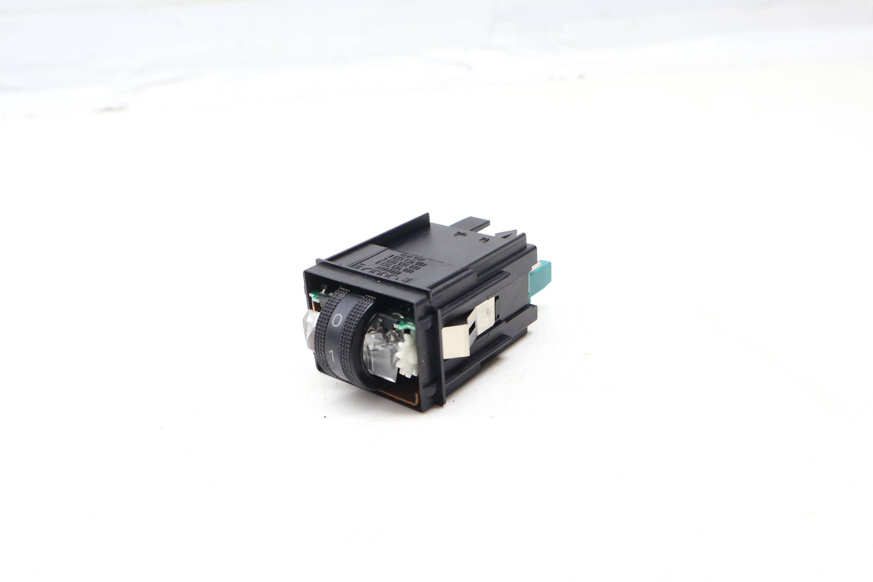 Heated Seat Switch / Dial 4B0963563B