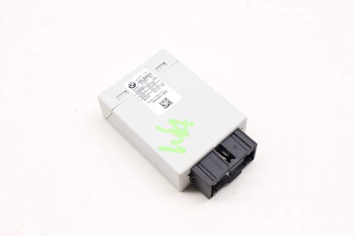 Steering Column Control Module 32306882780 main product photo