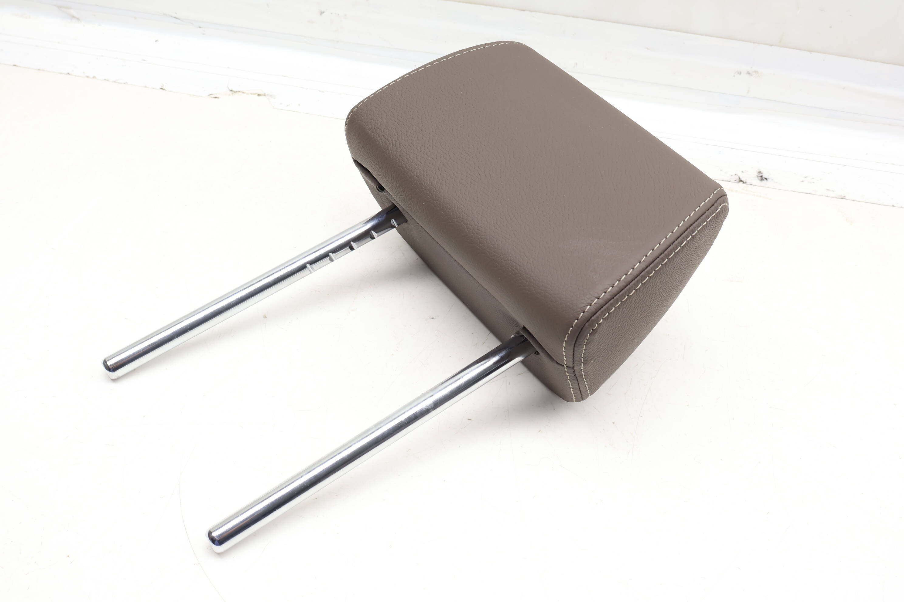 Headrest / Head Rest 52207256533