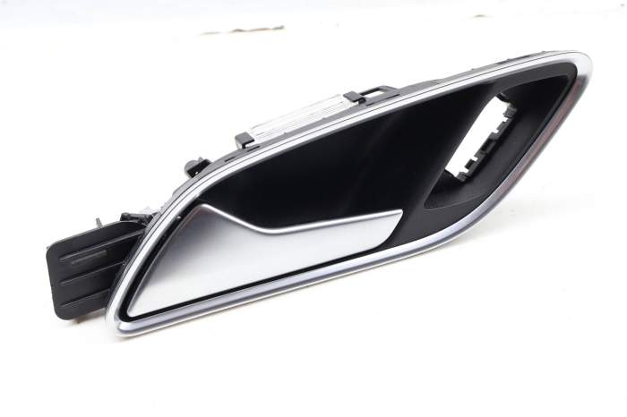 Interior Door Handle / Release 8U1837019A main product photo