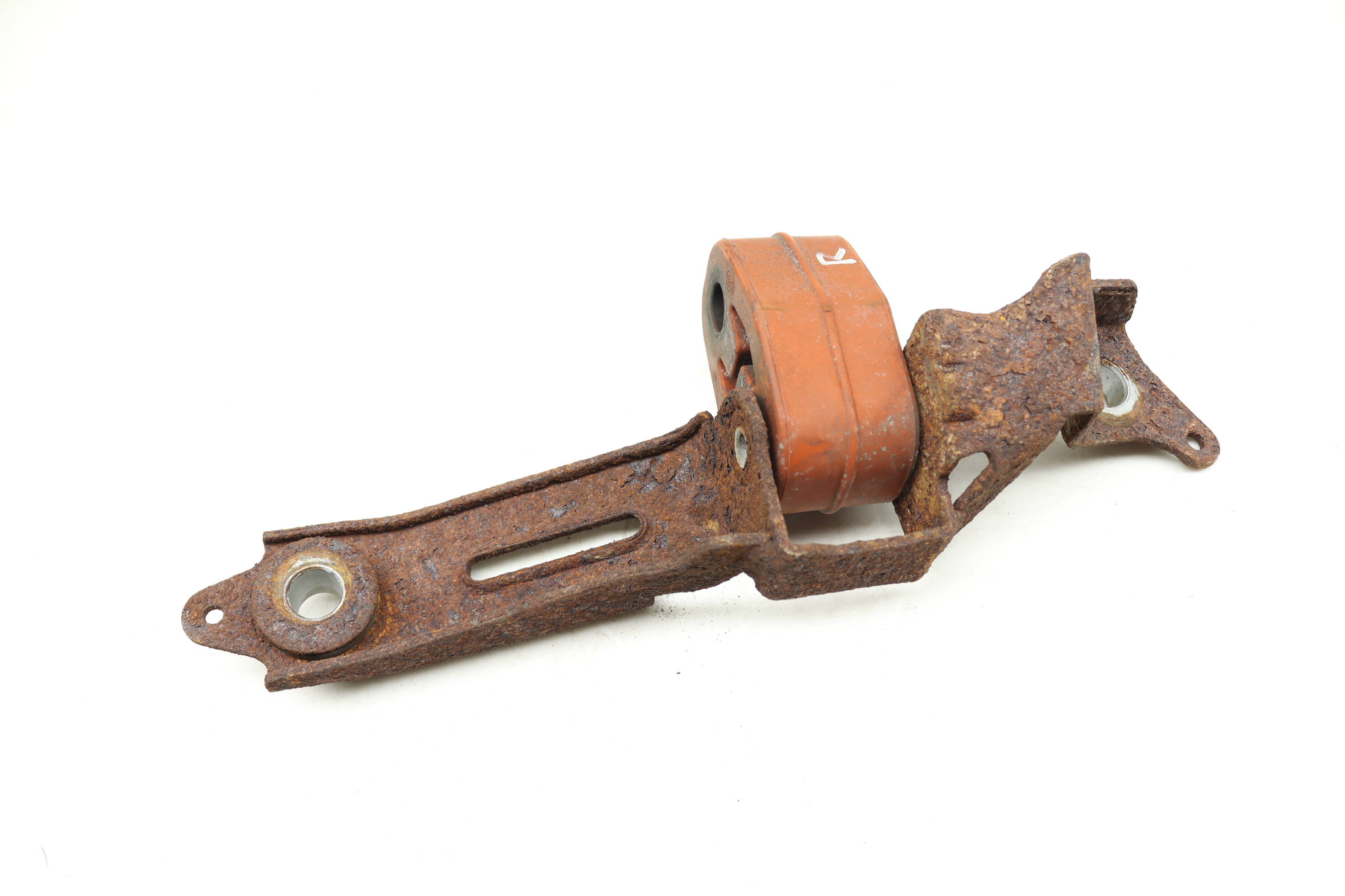 Exhaust Hanger / Rubber Mount / Bracket 97011115100