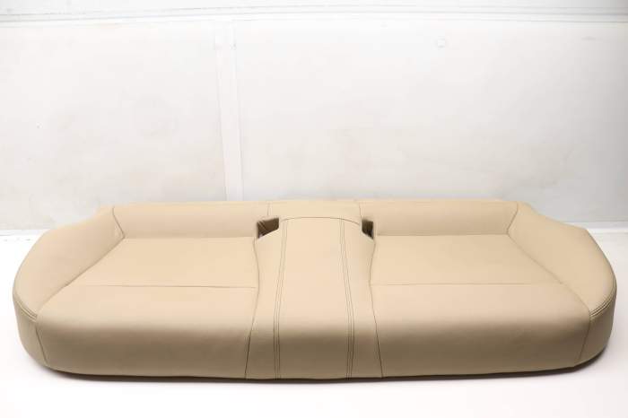 Lower Bench Seat Cushion 52207366434 main product photo