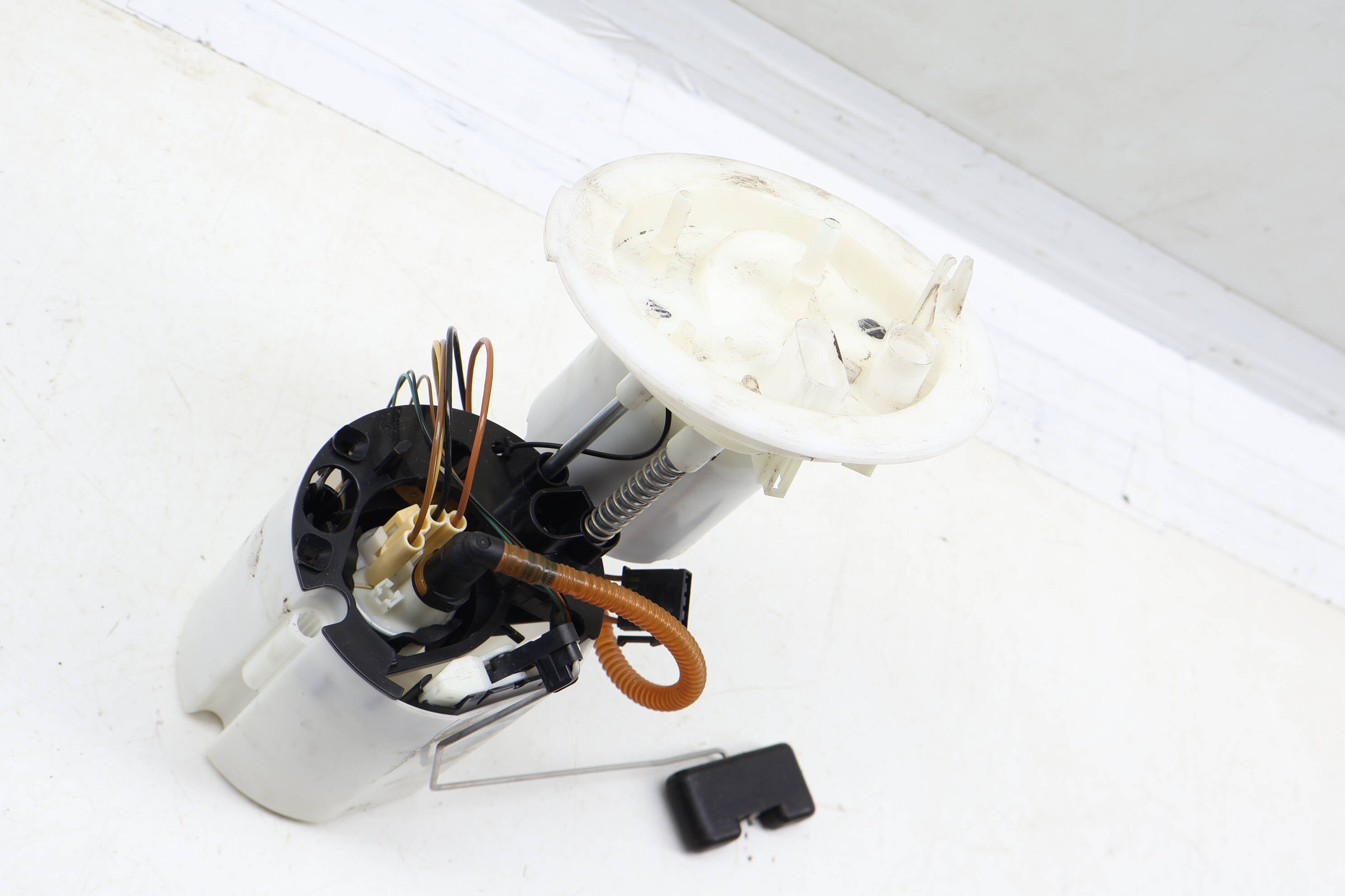 In-Tank Fuel Pump Assembly 8K0919051AH