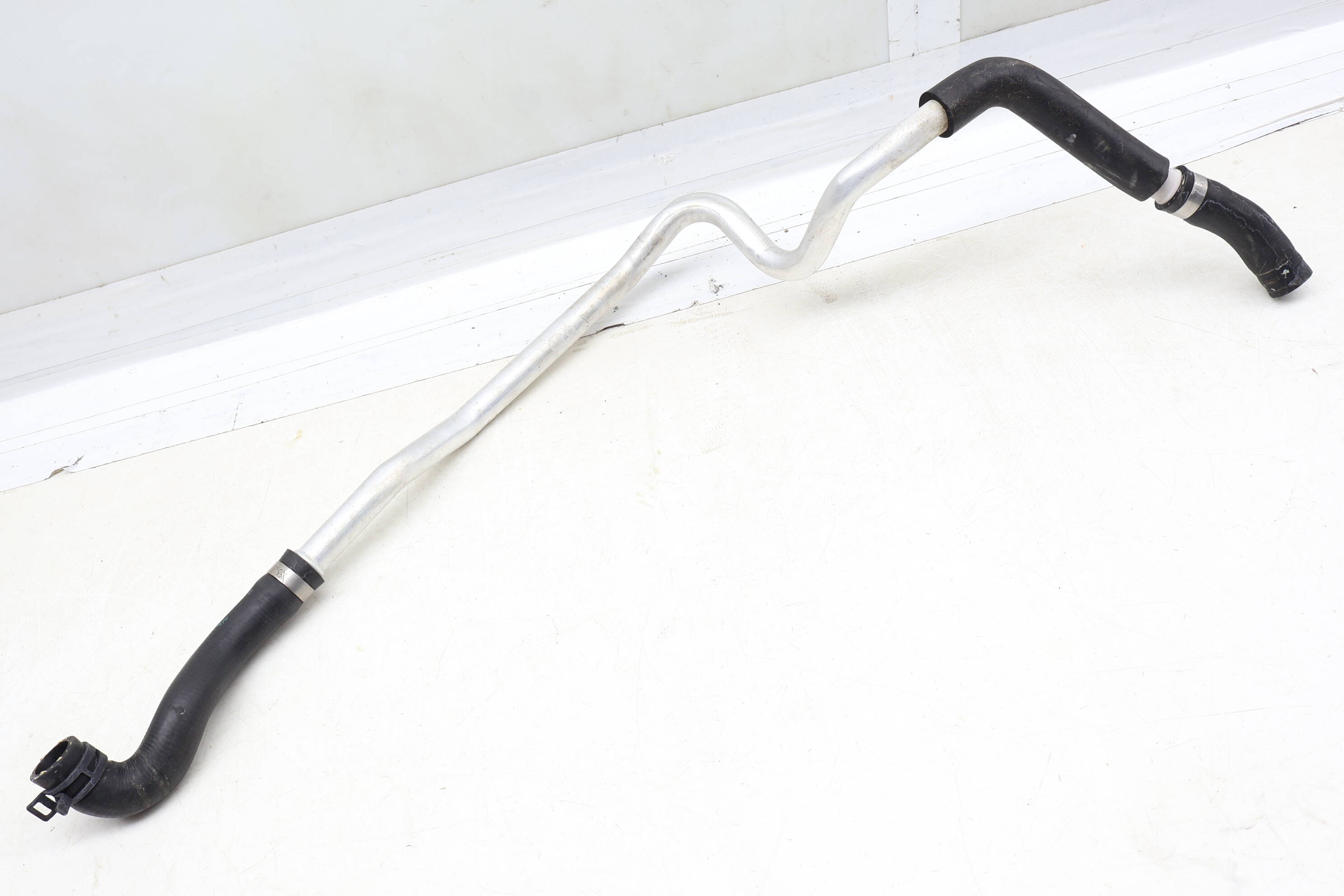 Hvac Heater Coolant Hose / Line / Pipe 2058300902