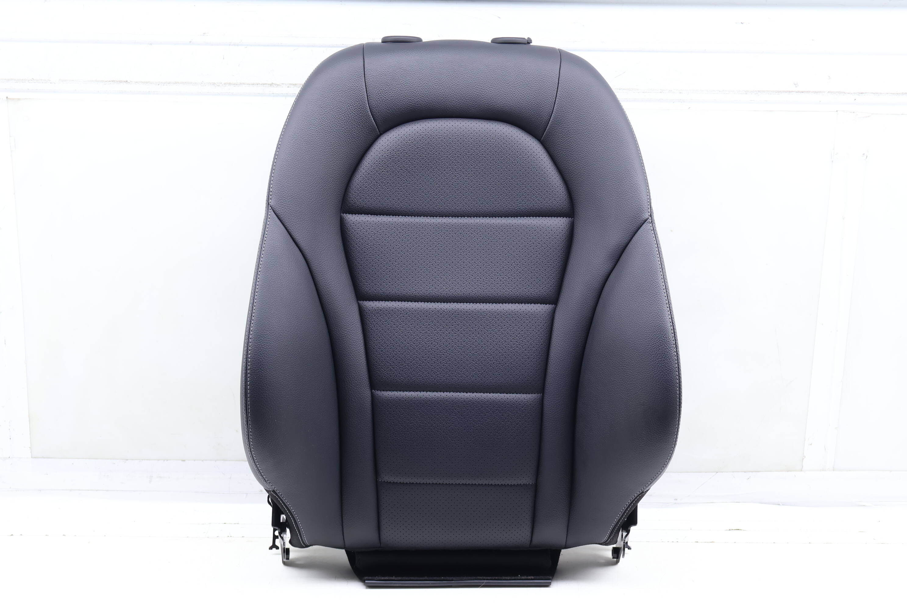 Upper Seat Backrest Cushion Assembly 2059101147