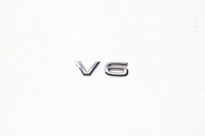 Trunk / Hatch Emblem / Badge (V6) 760853675 main product photo