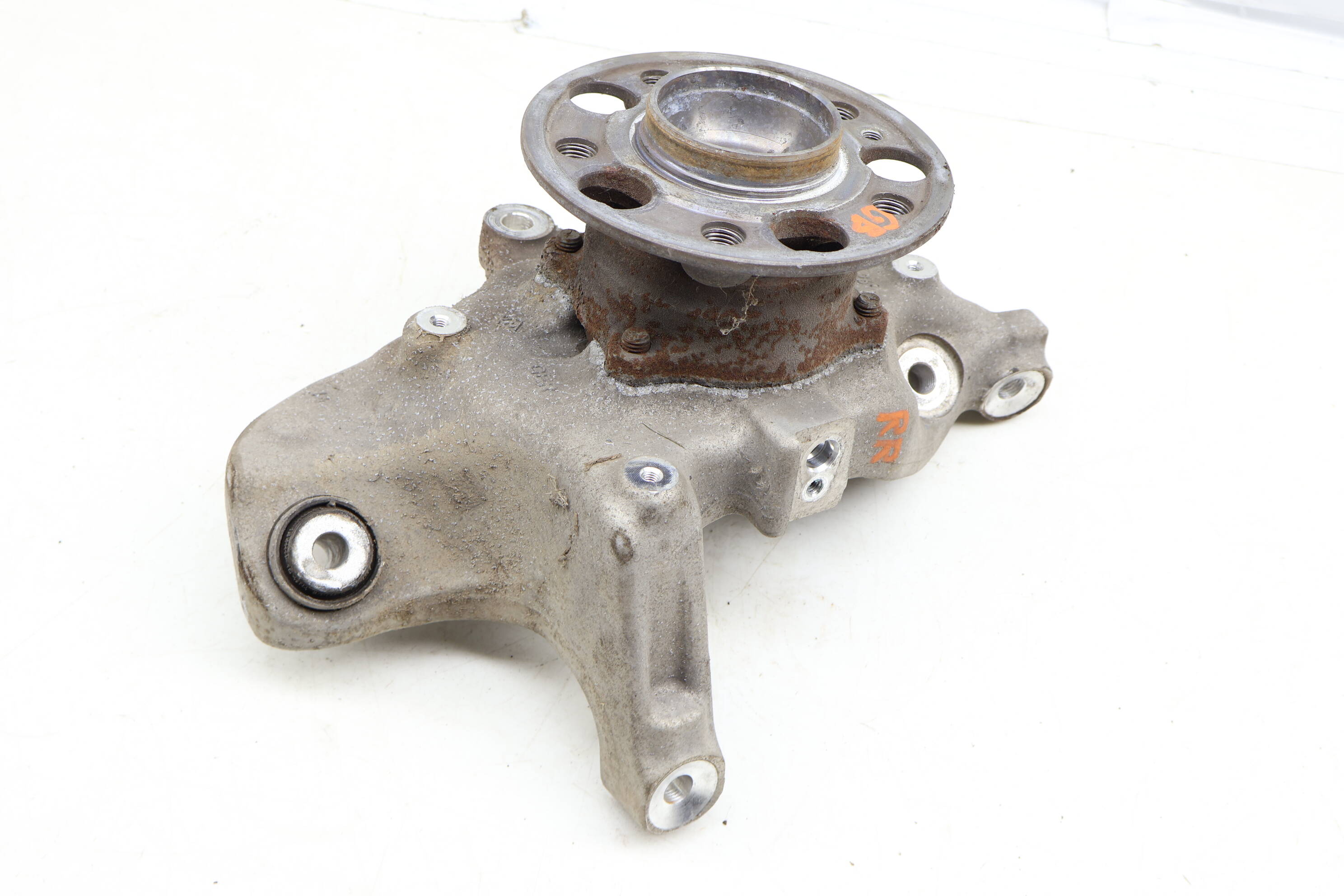 Spindle Knuckle W/ Wheel Bearing 2133572600