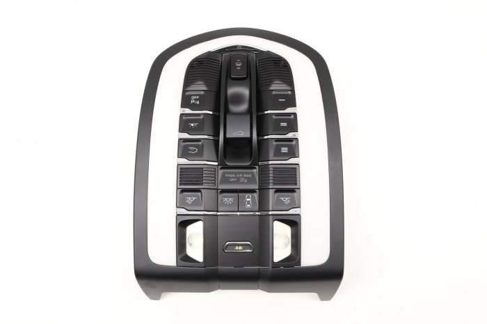 Overhead Console / Dome Light 7PP959551ES main product photo