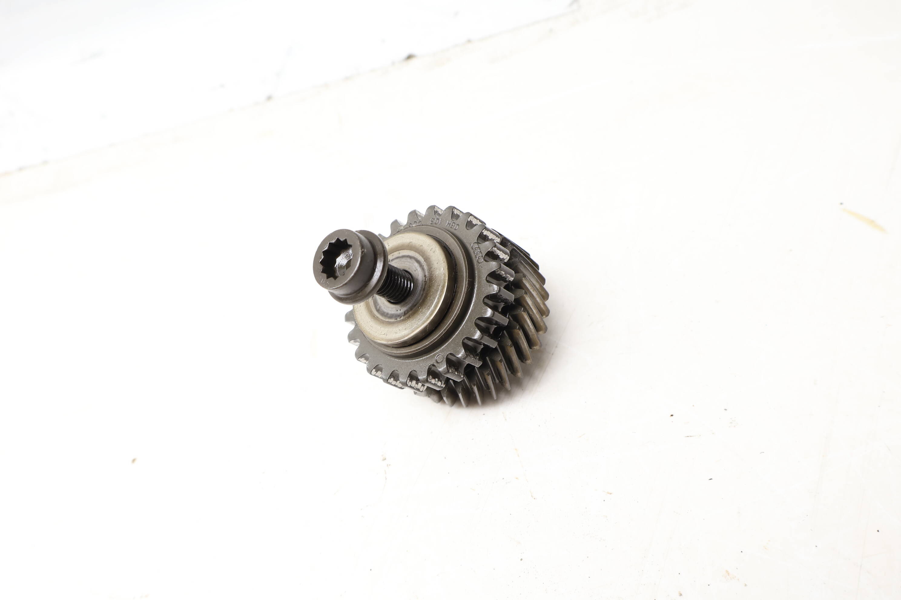 Timing Chain Gear / Sprocket 06H103488M