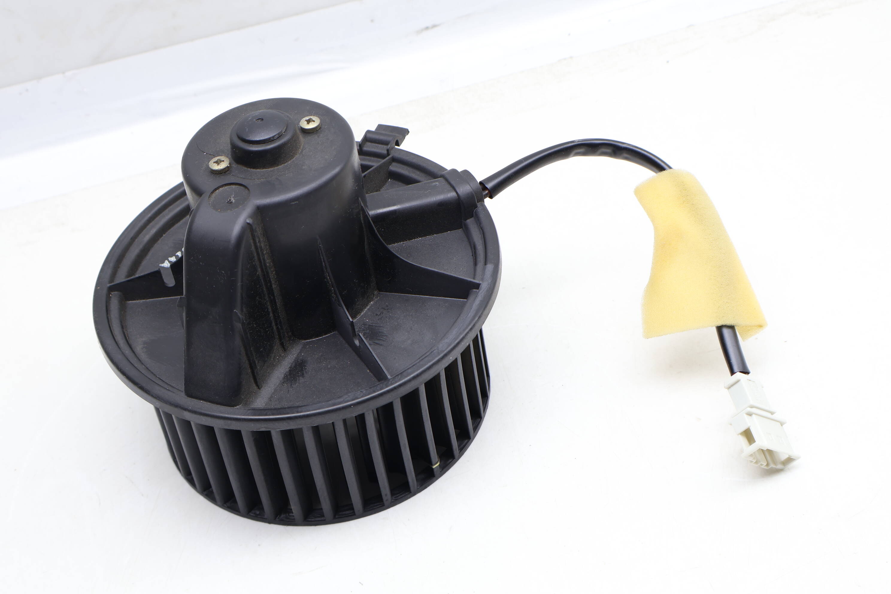 Blower Motor / Fan 701819021B