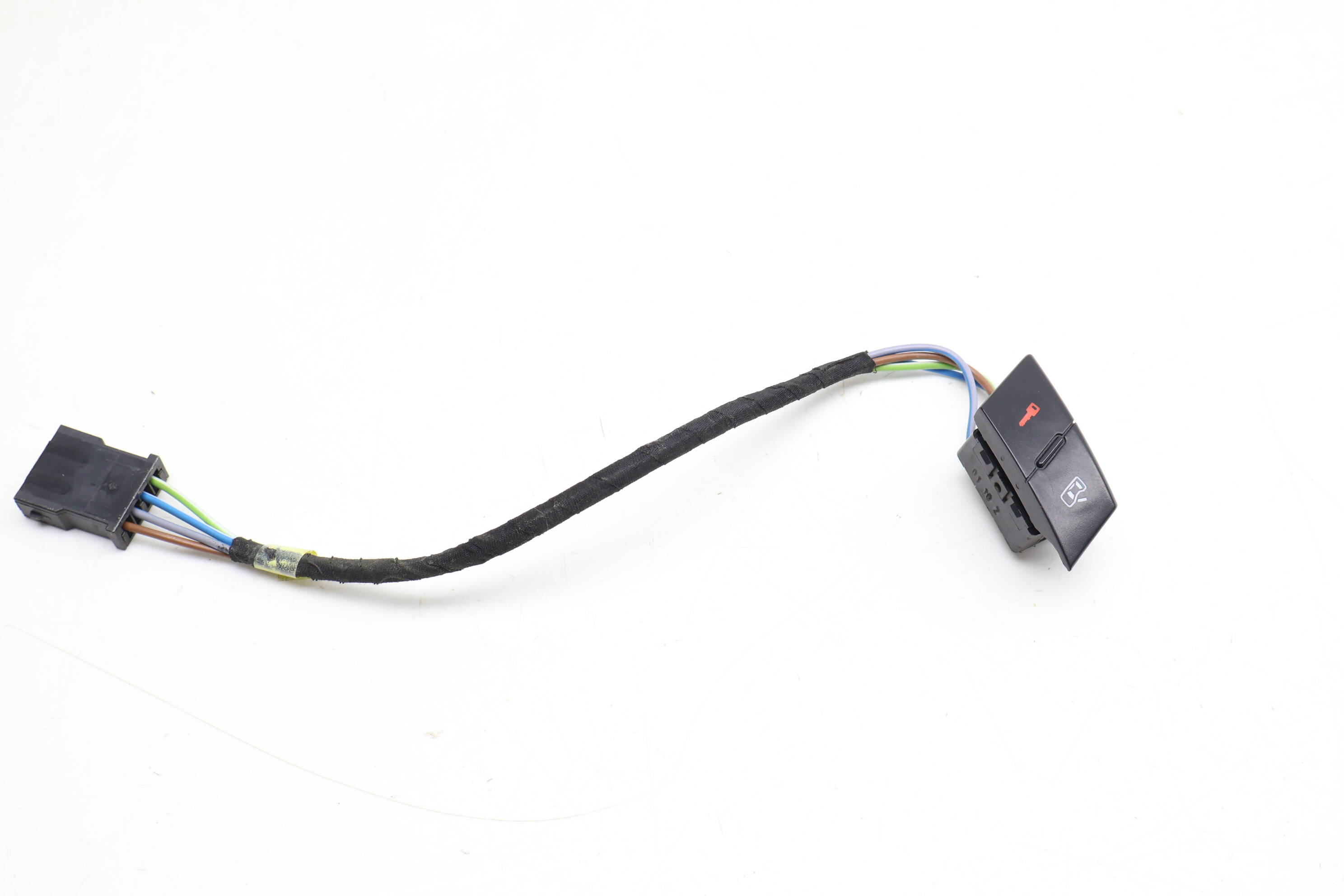 Door Lock / Unlock Switch 4B1962107