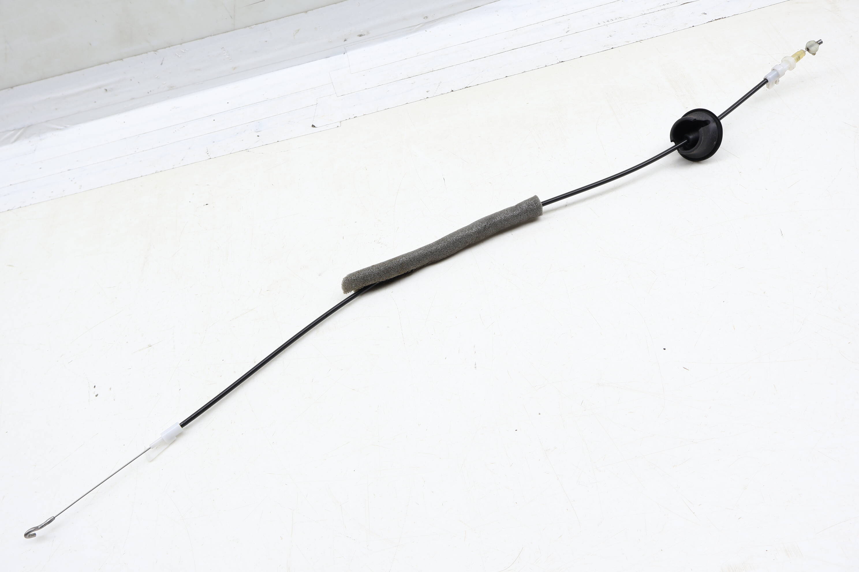 Interior Door Handle Release / Bowden Cable 8T0837085