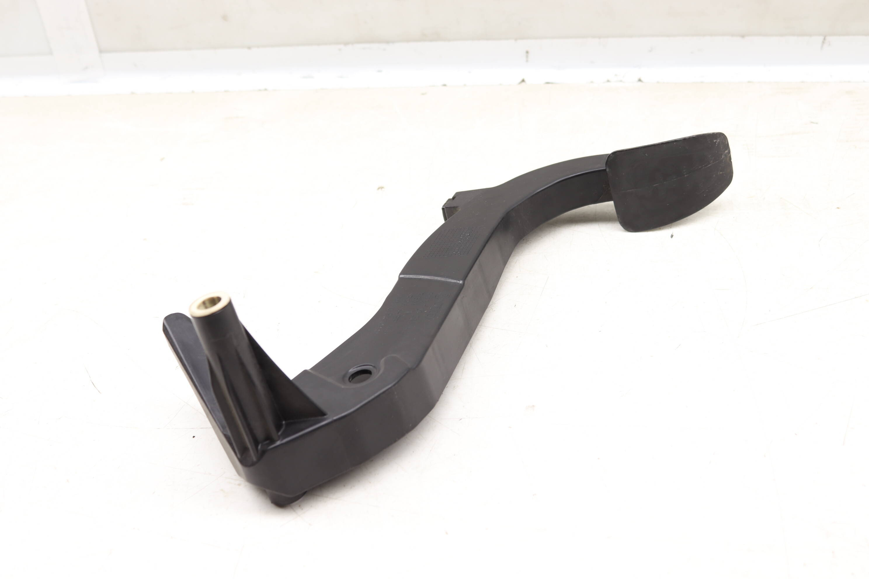 Clutch Pedal 8K1721316A