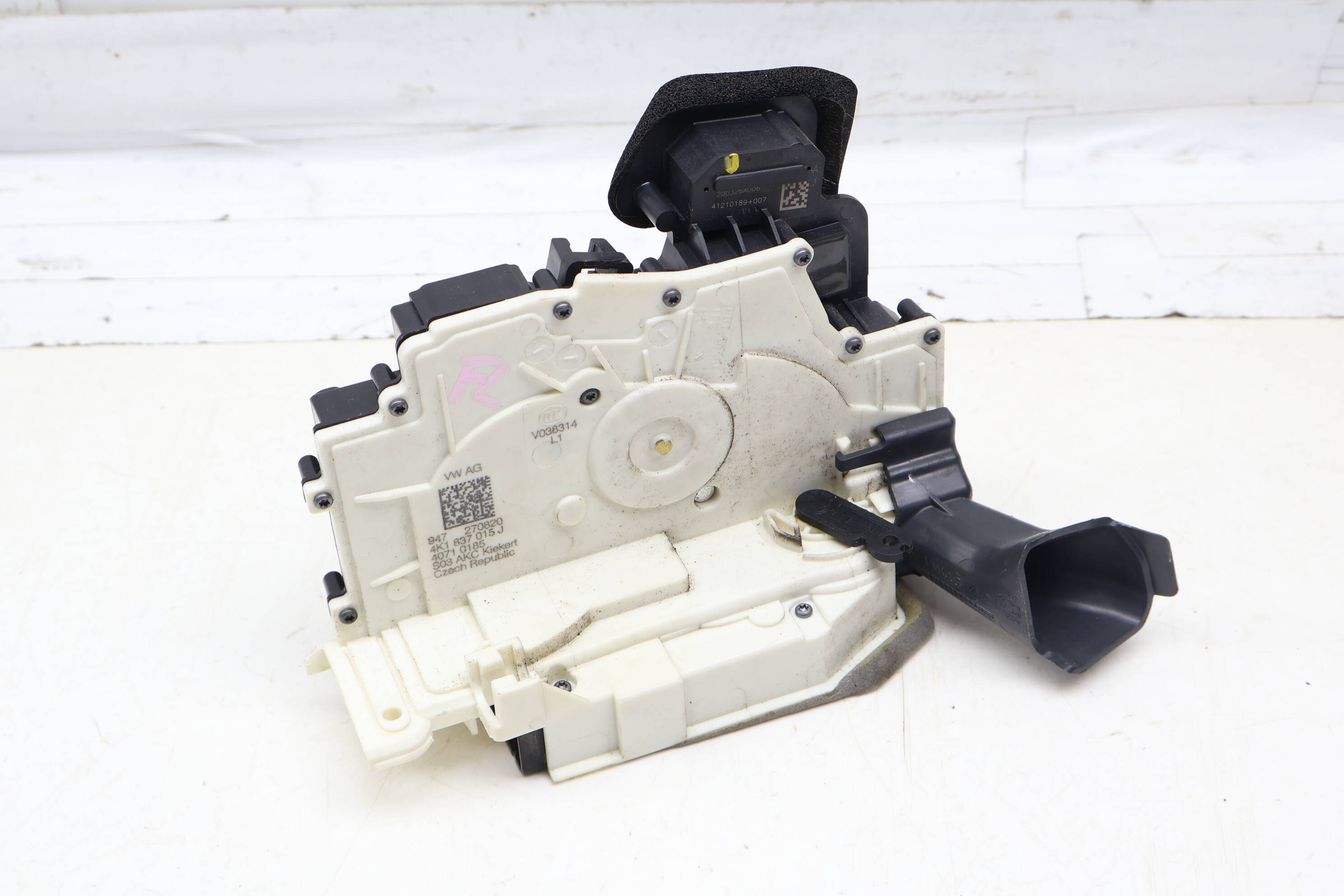 Door Latch / Lock Actuator 4K1837015J