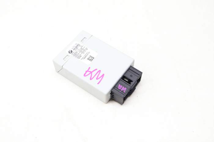 Steering Column Control Module 32306882780 main product photo