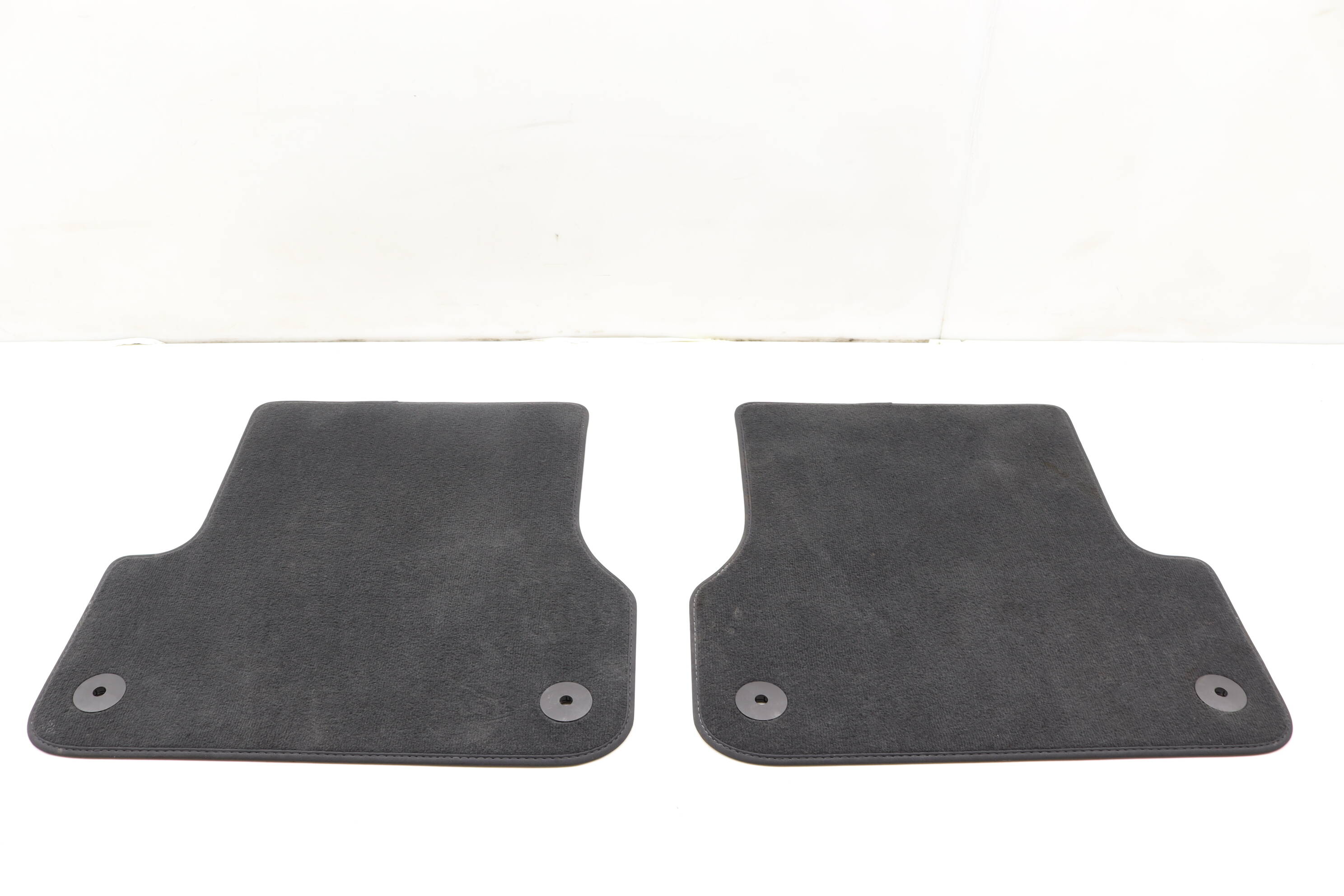 Carpet Floor Mat Set 4G0864450B