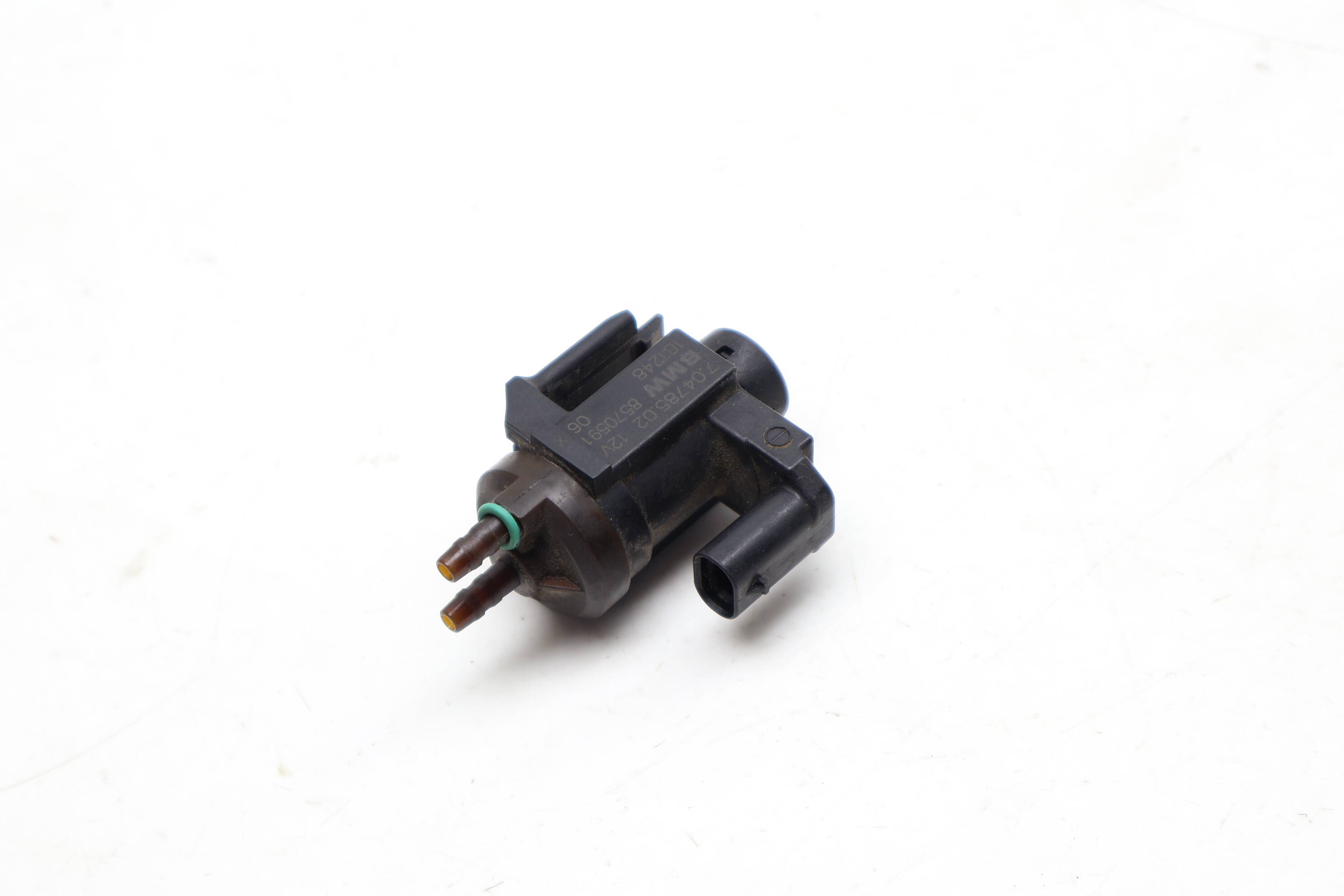 Electric Valve / Vacuum Solenoid 11748570591