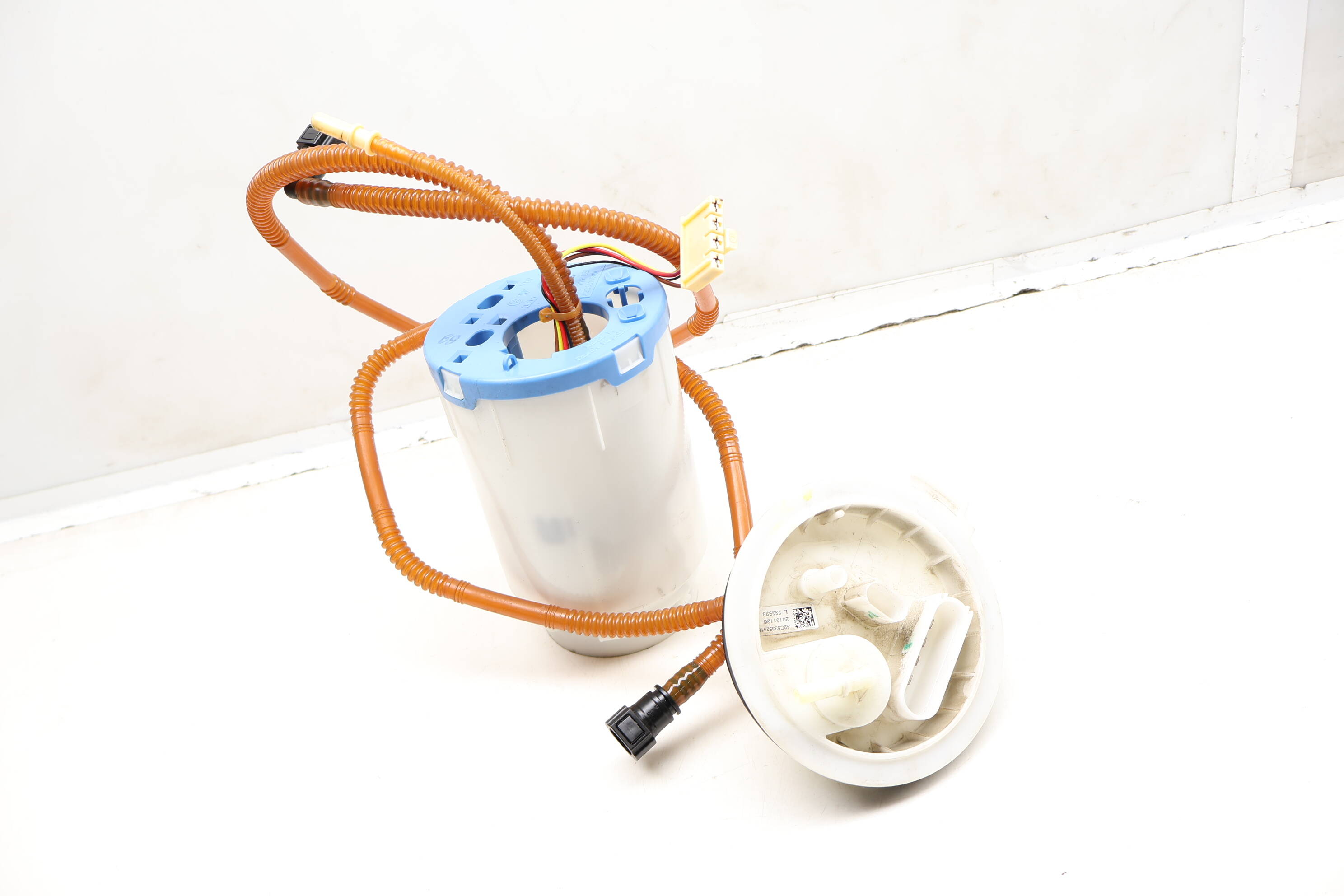 In-Tank Fuel Pump / Flange 7P0919679A 95862042210