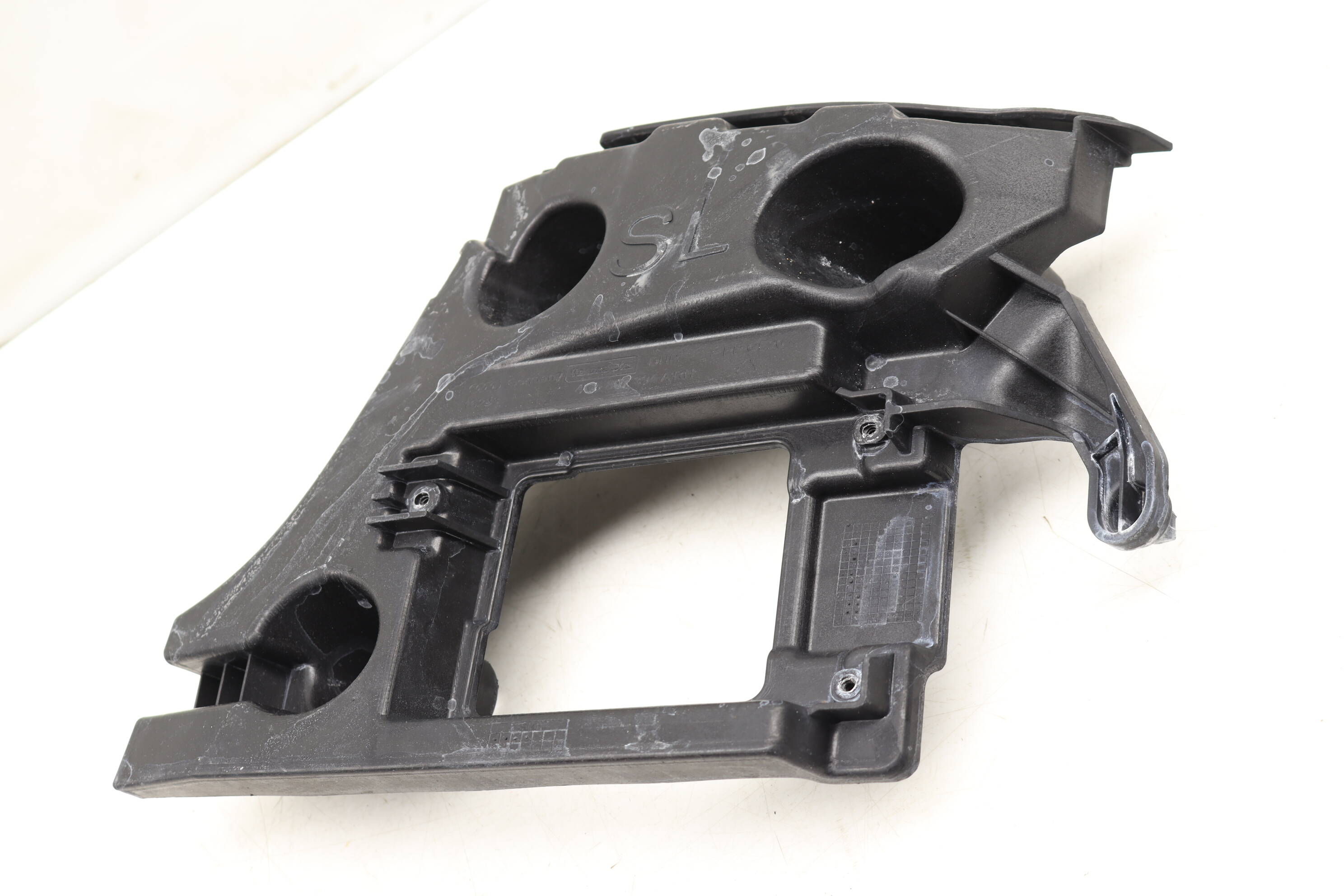 Bumper Mount / Guide 4G5807394A