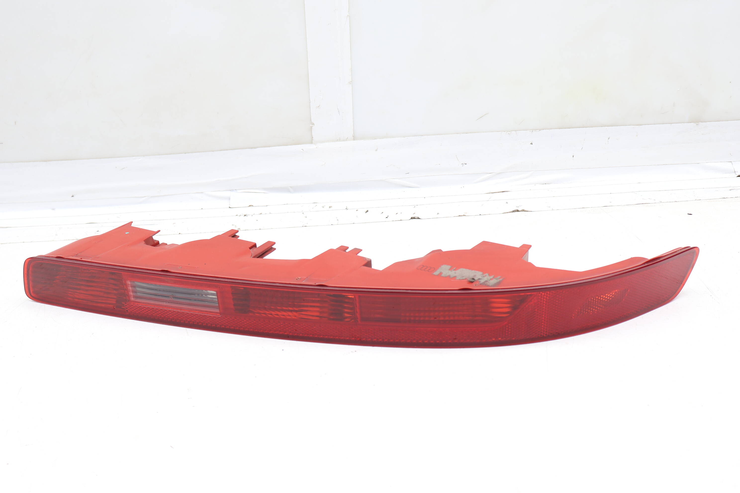 Lower Tail Light / Lamp 4L0945096A