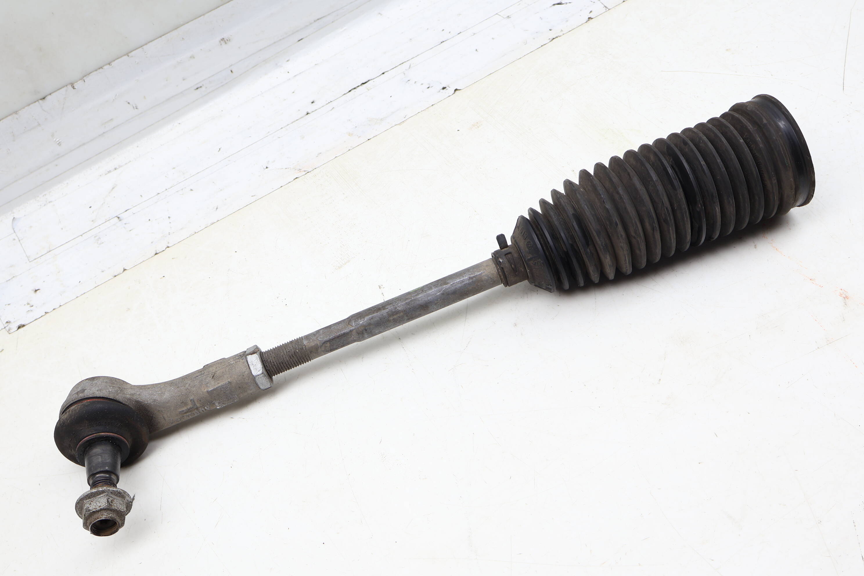 Steering Tie Rod W/ Boot 7L0422803D 95534703122
