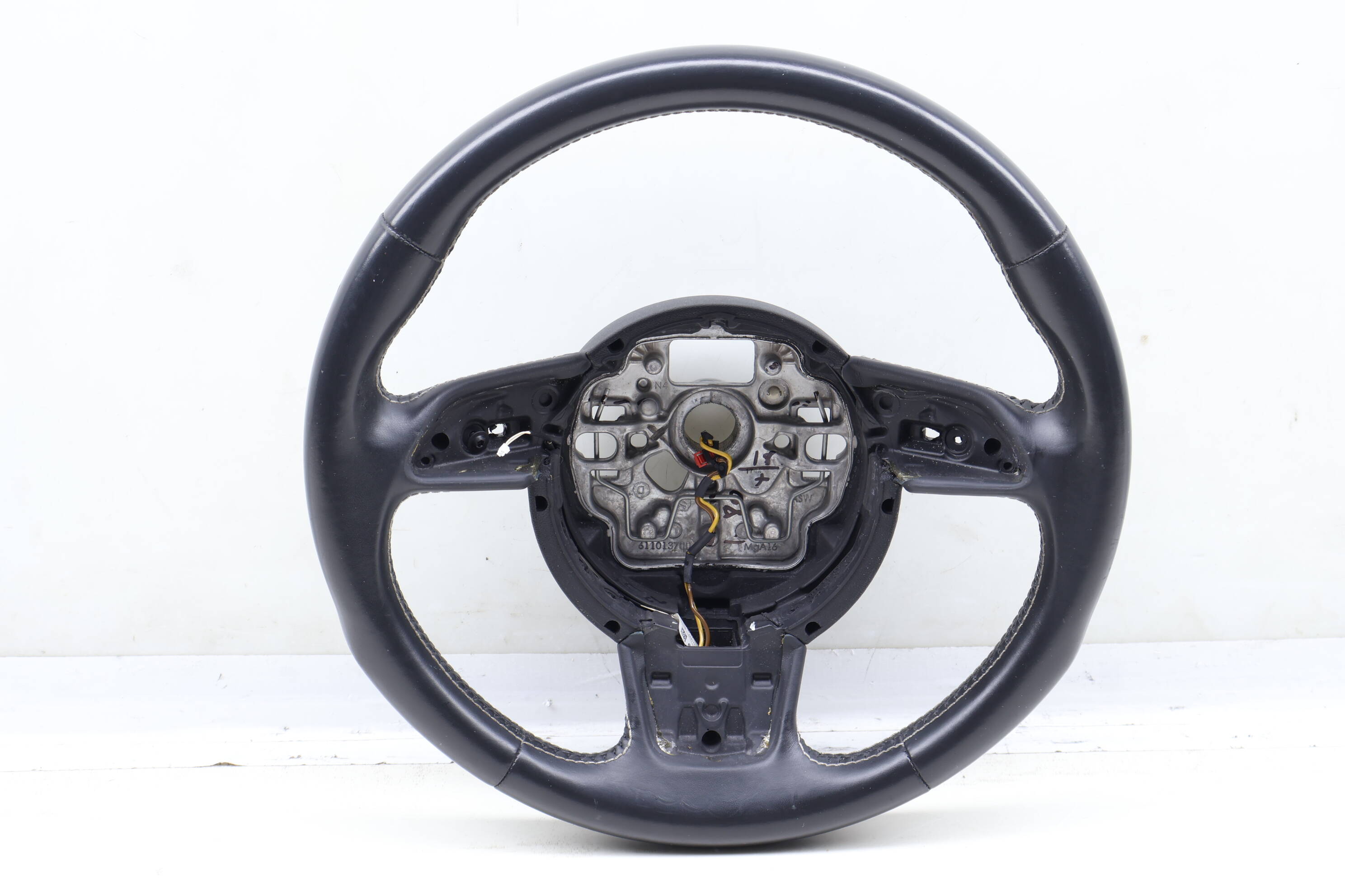 3-Spoke Leather Sport Steering Wheel 4G0419091AT
