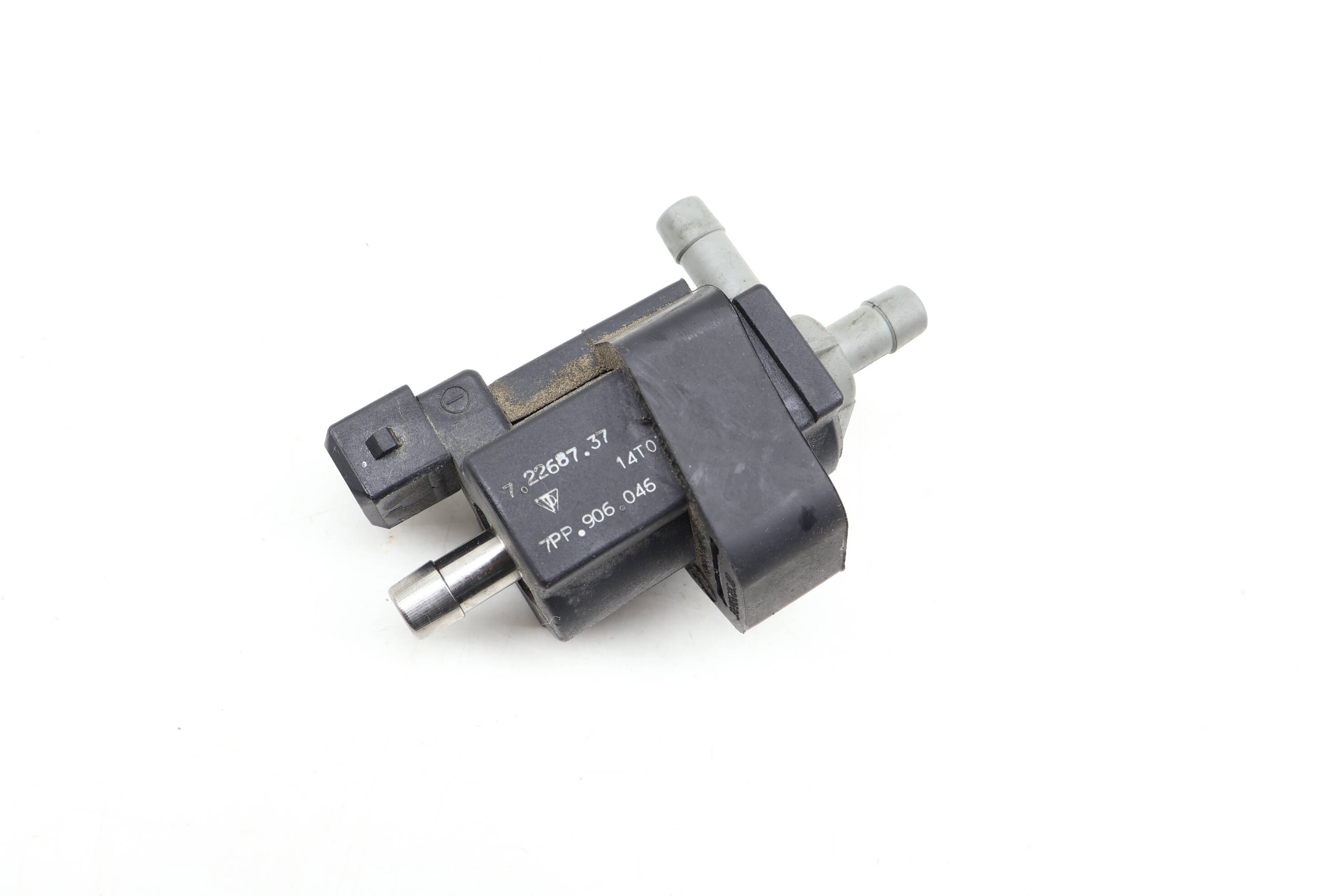 Solenoid Valve 7PP906046