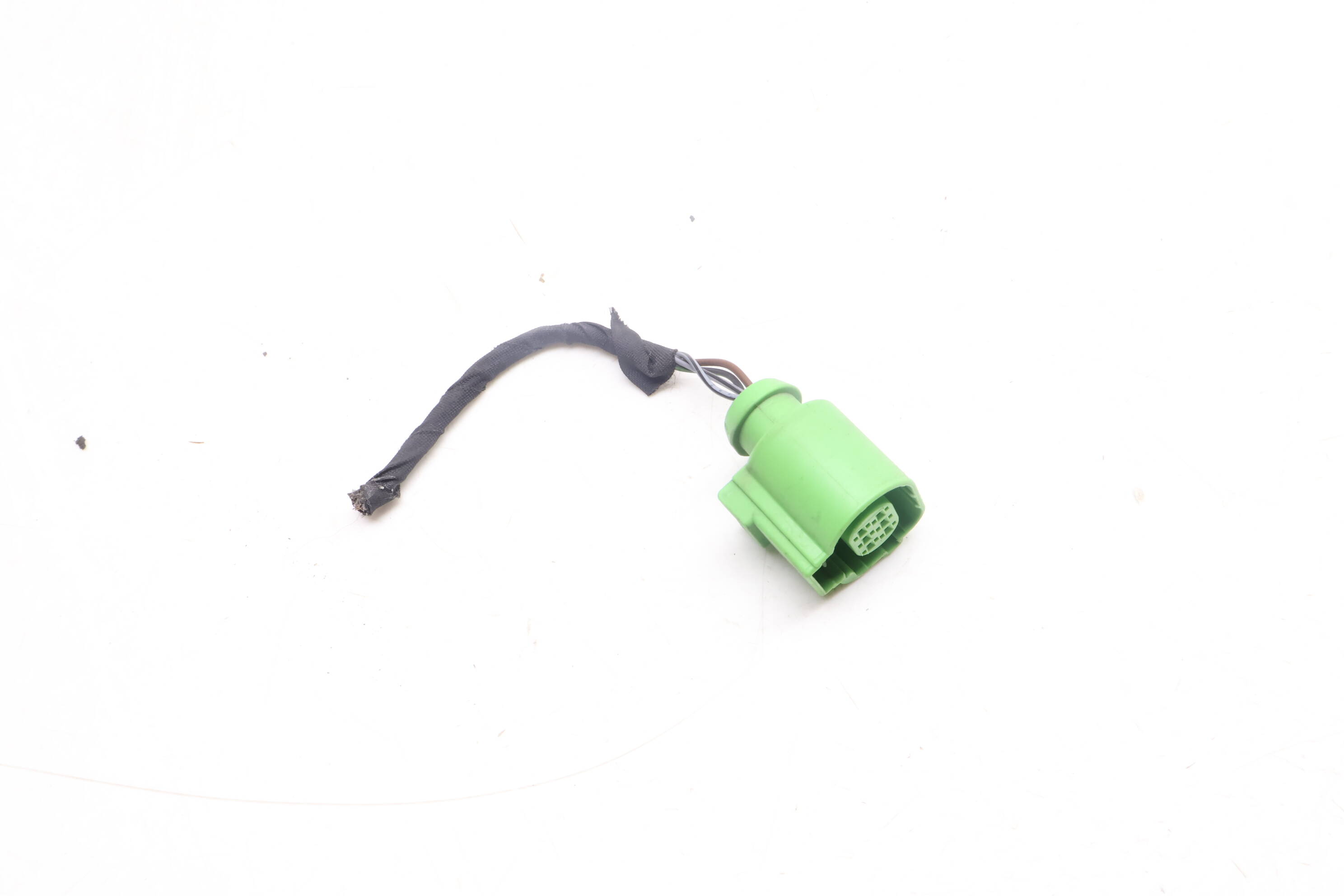 Outer Led Tail Light / Lamp Wiring Connector / Pigtail