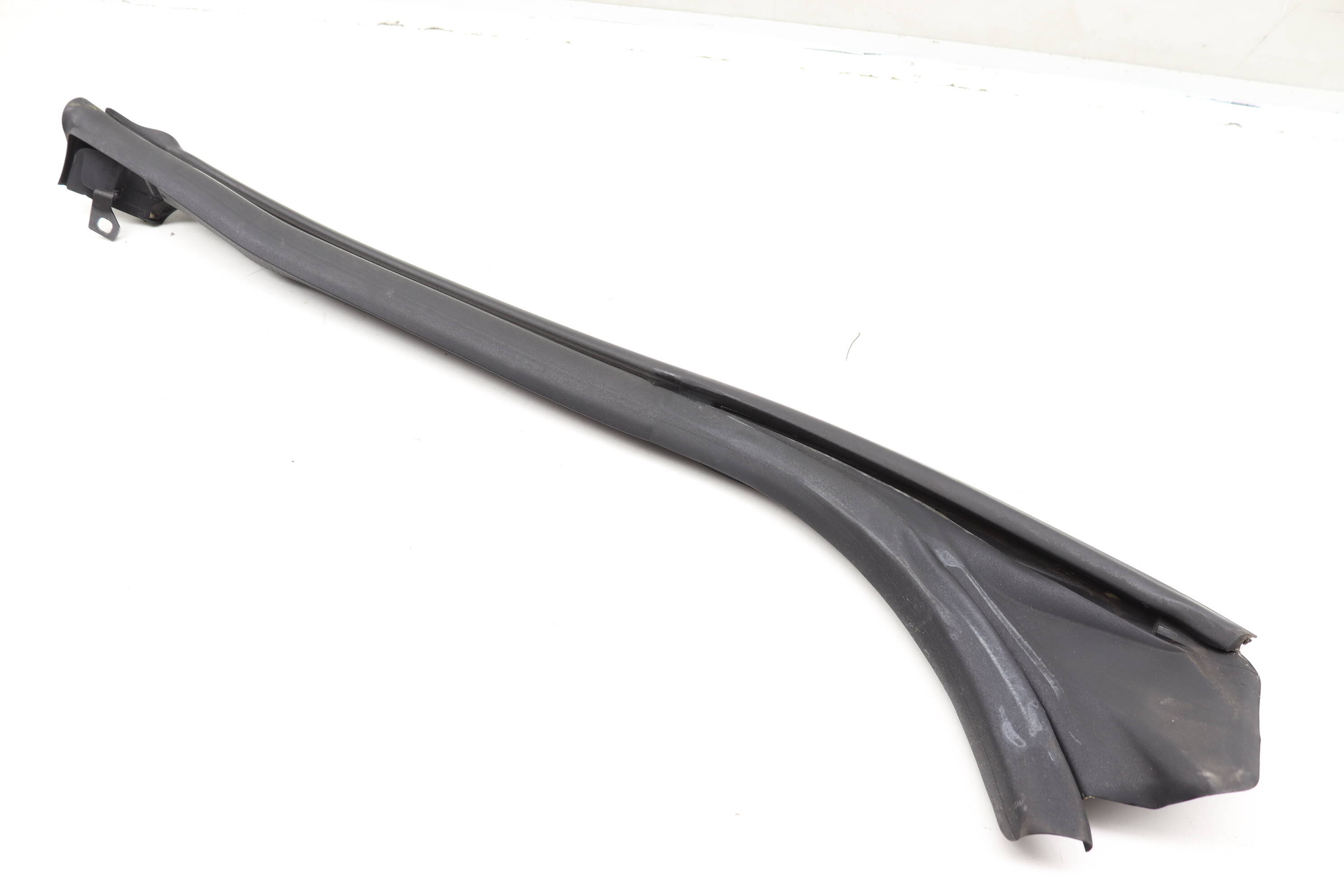 Upper Inner Door / Window Seal 8F0831722C