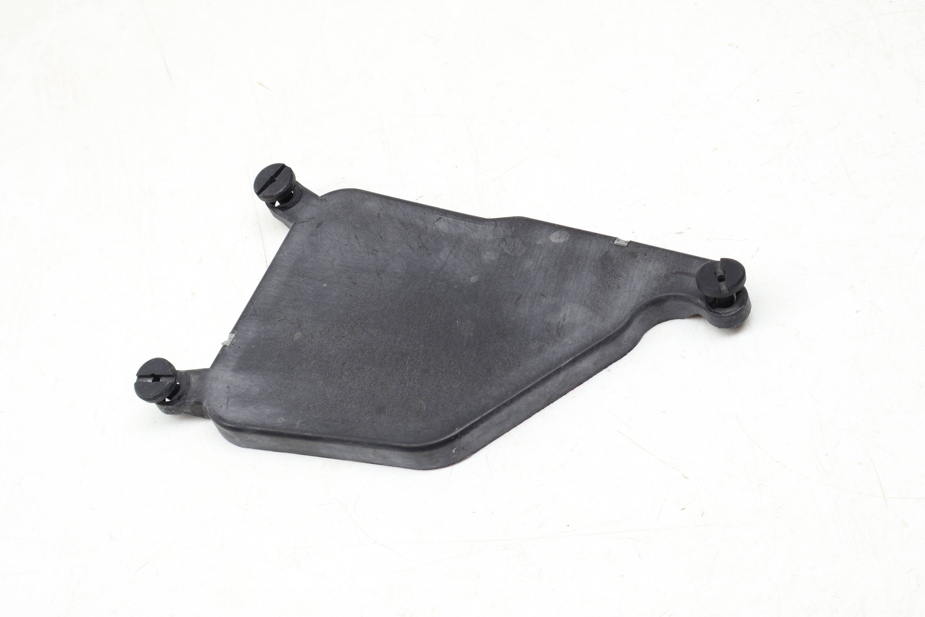 Upper Fuse / Relay Box Cover 7L0937576A 95561011101