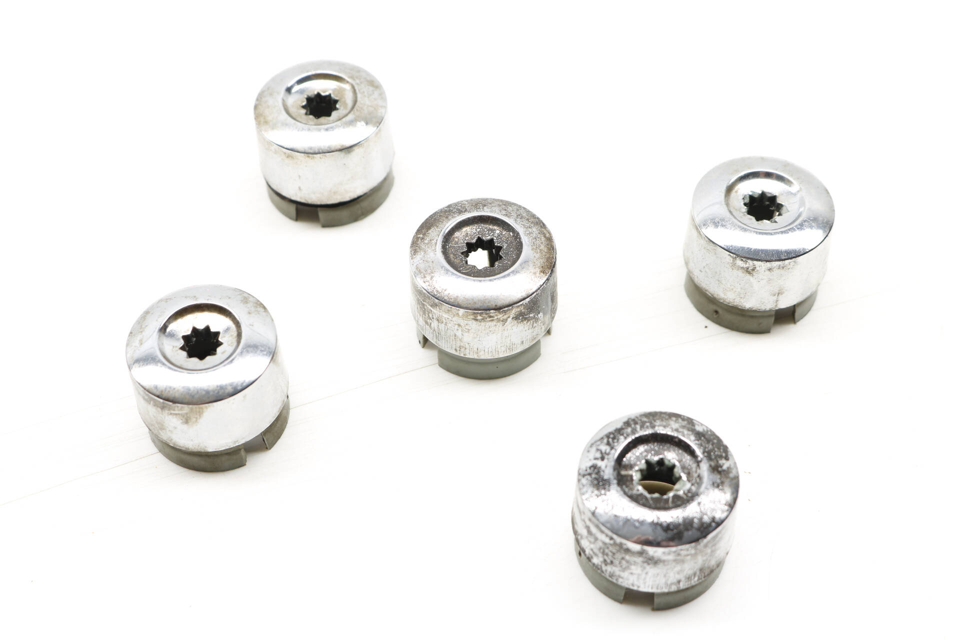 Chrome Lug Nut / Bolt Cover / Cap Set (5) 7L6601173A