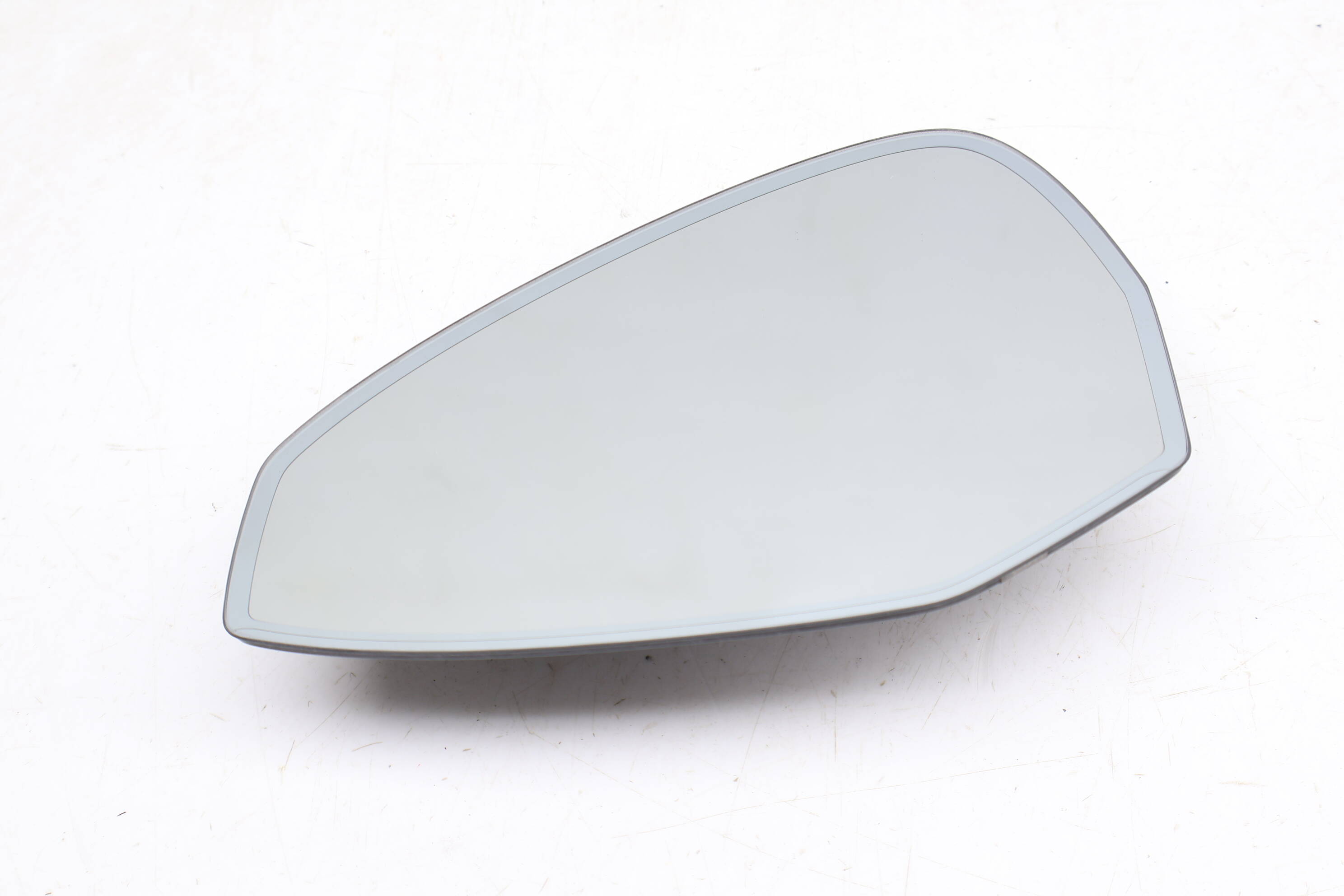 Side View Mirror Glass 8W0857535F
