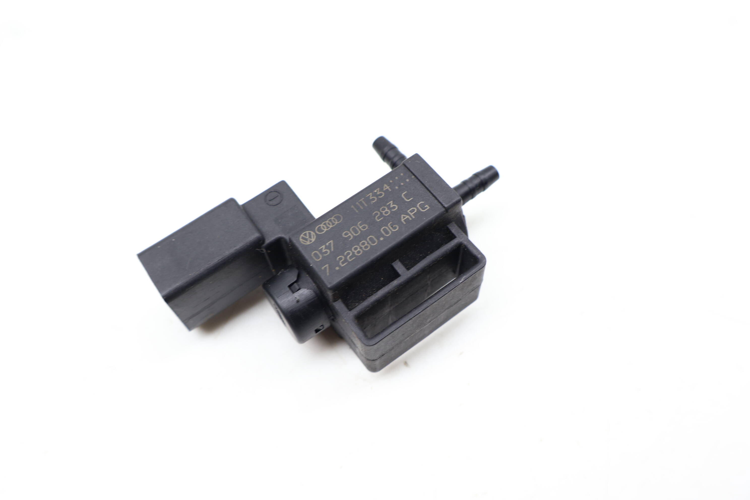 Egr Vacuum / Purge Solenoid Valve 037906283C 95560512330