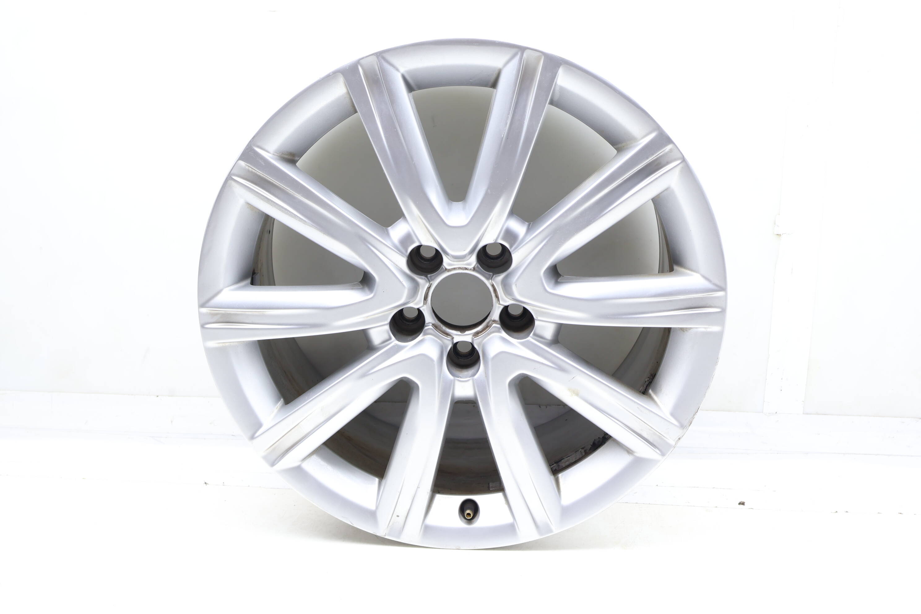 18" Inch Alloy Rim / Wheel (10-Spoke) 4G0601025BF