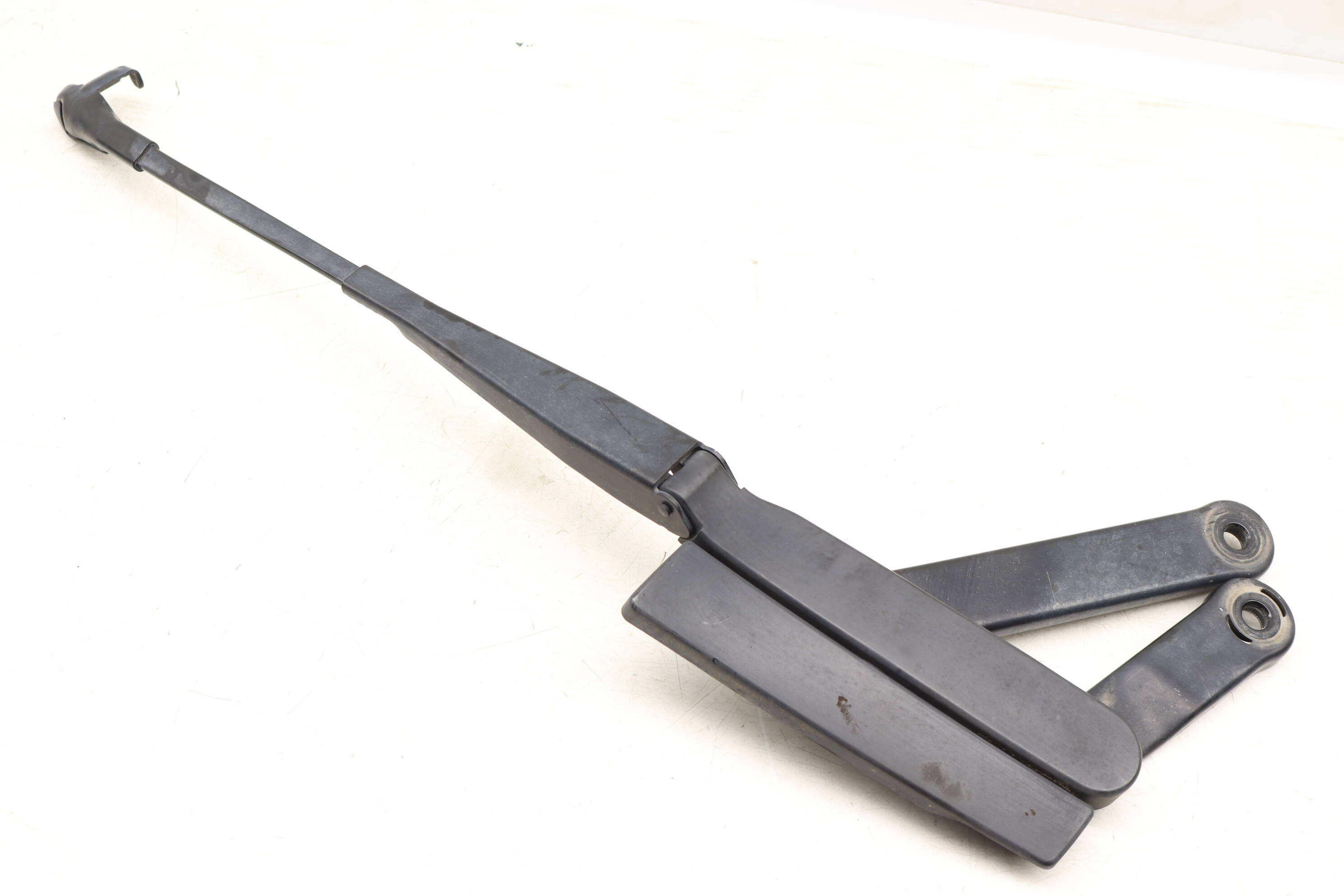Windshield Wiper Arm 7P0955410B 95862802900