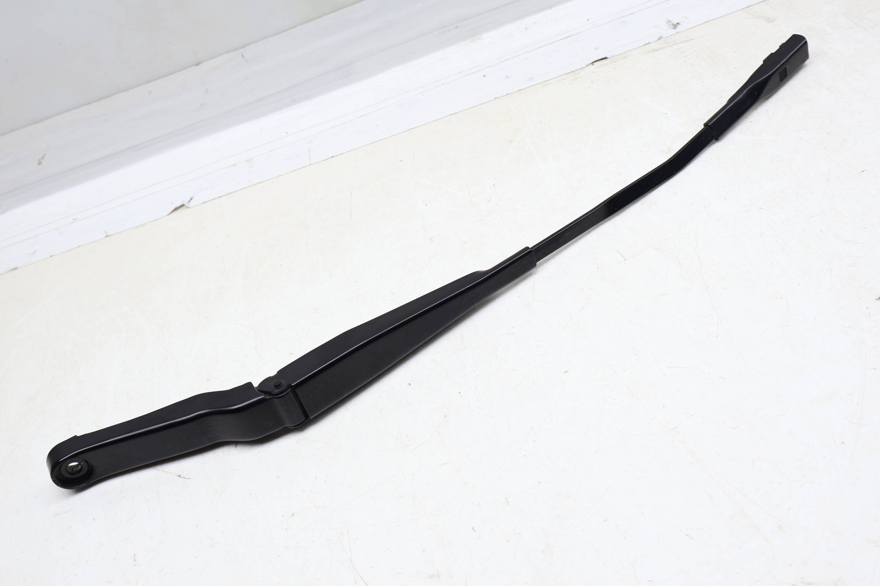 Windshield Wiper Arm 80B955407